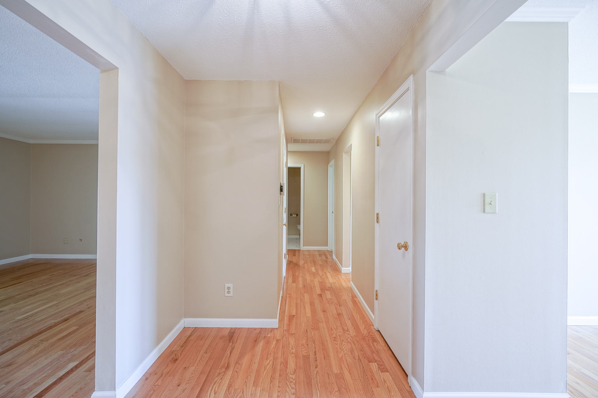 507 Hunters Drive Unit: APT B
