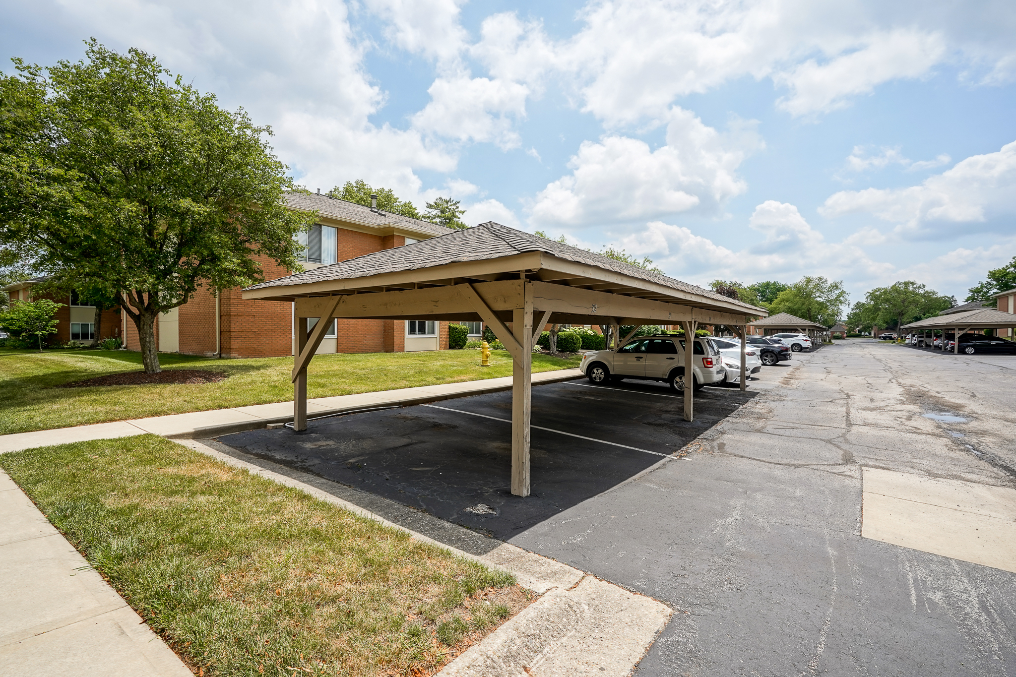 507 Hunters Drive Unit: APT B