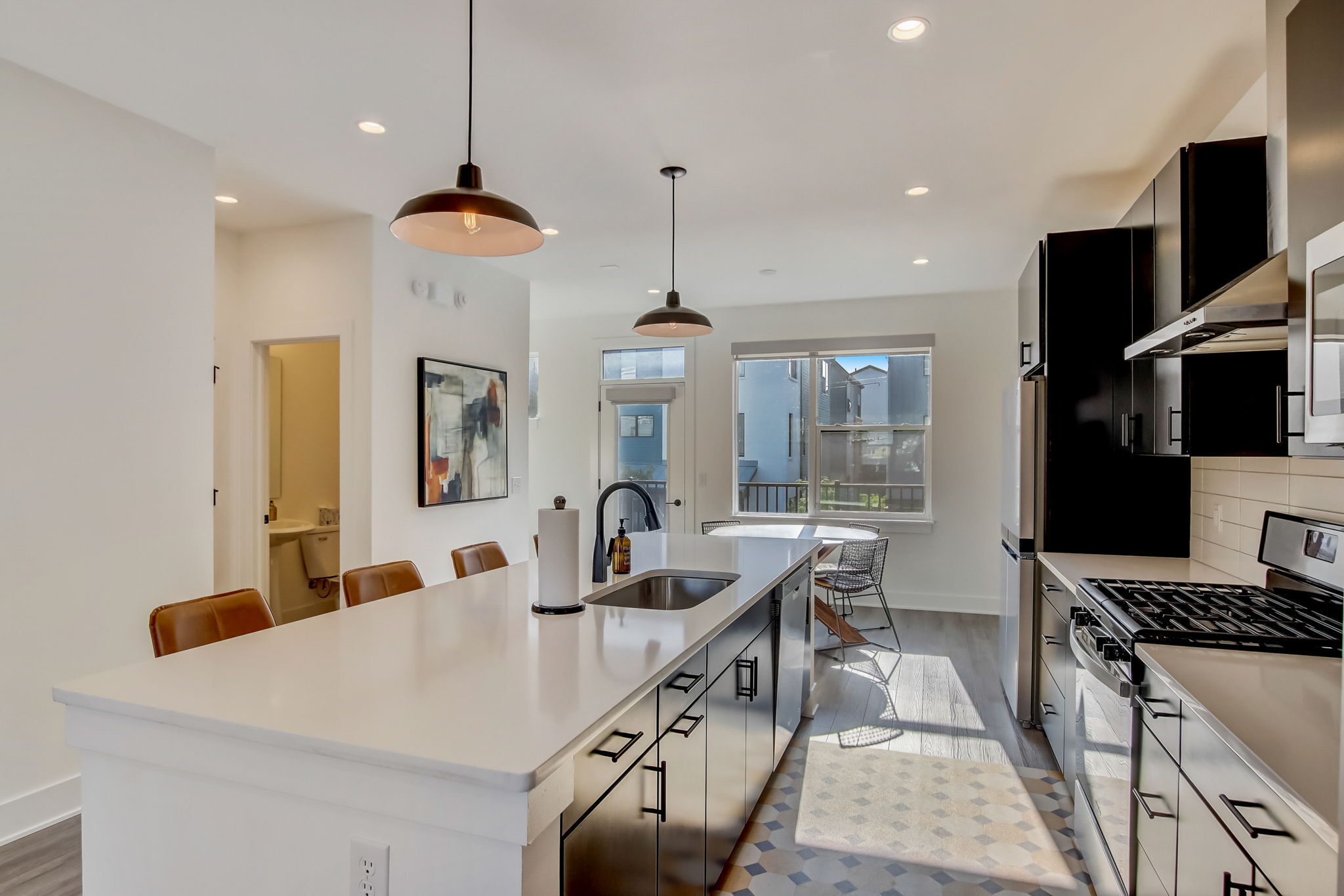 1831 N New Jersey Street