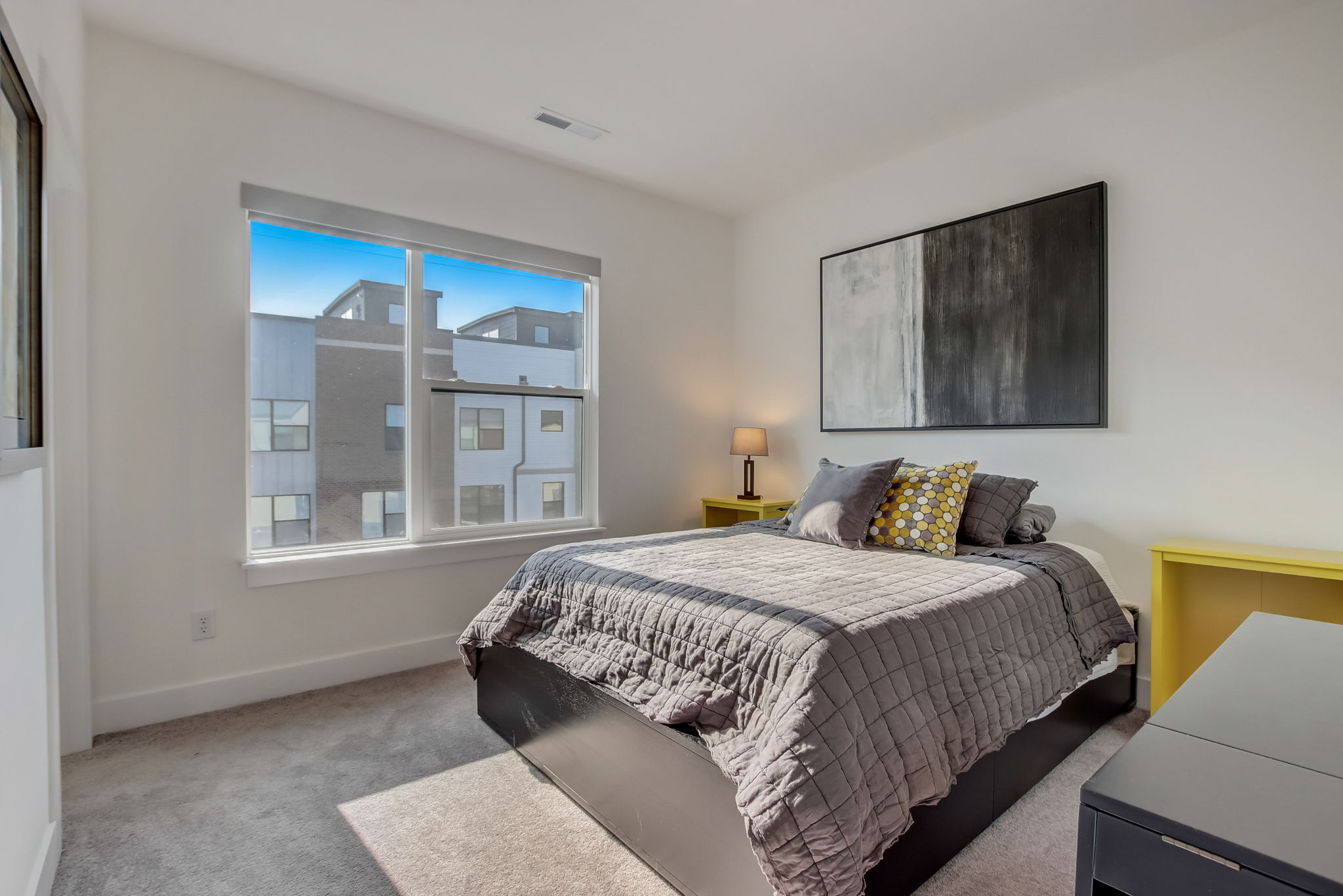 1831 N New Jersey Street