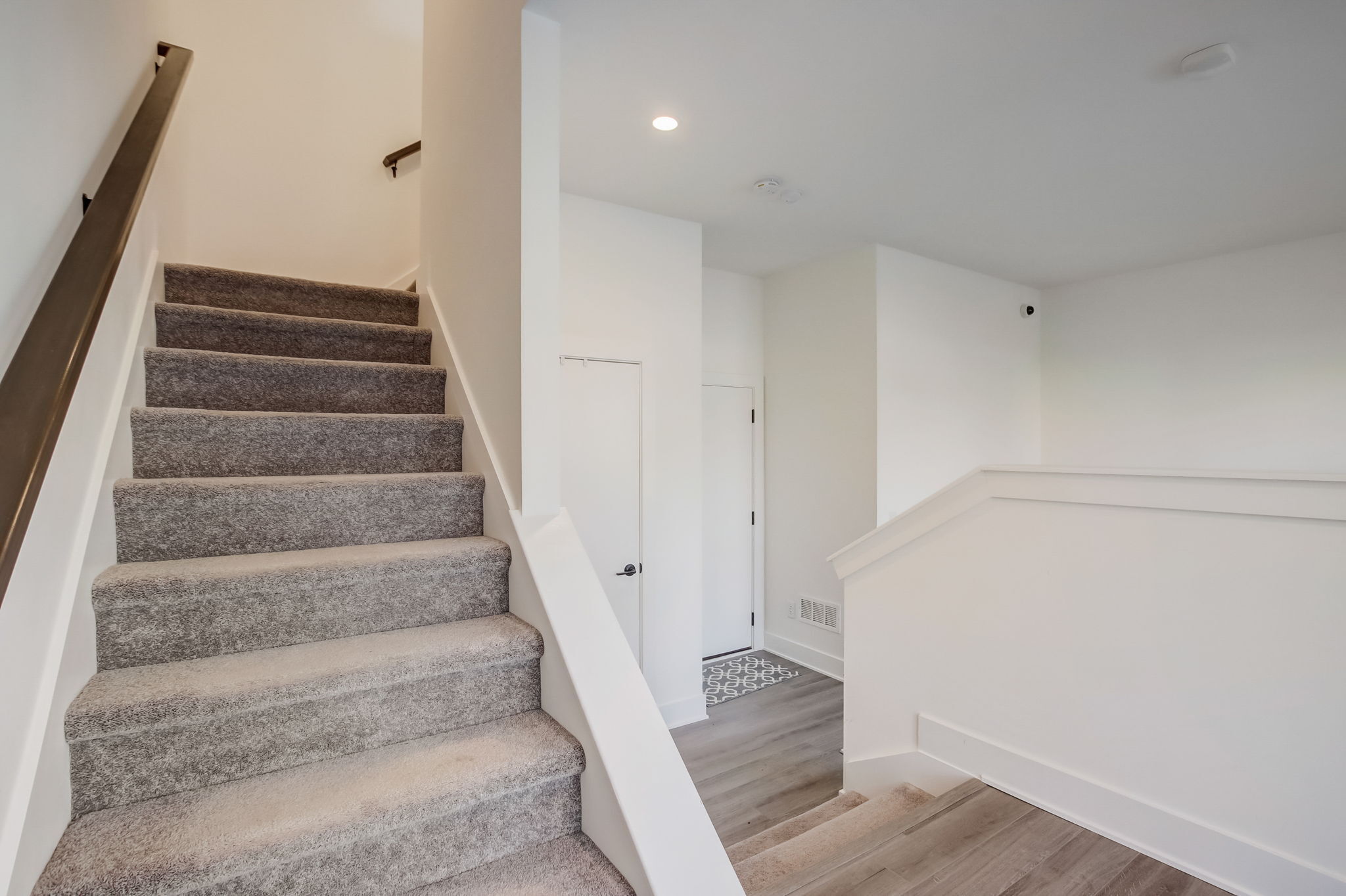 1831 N New Jersey Street