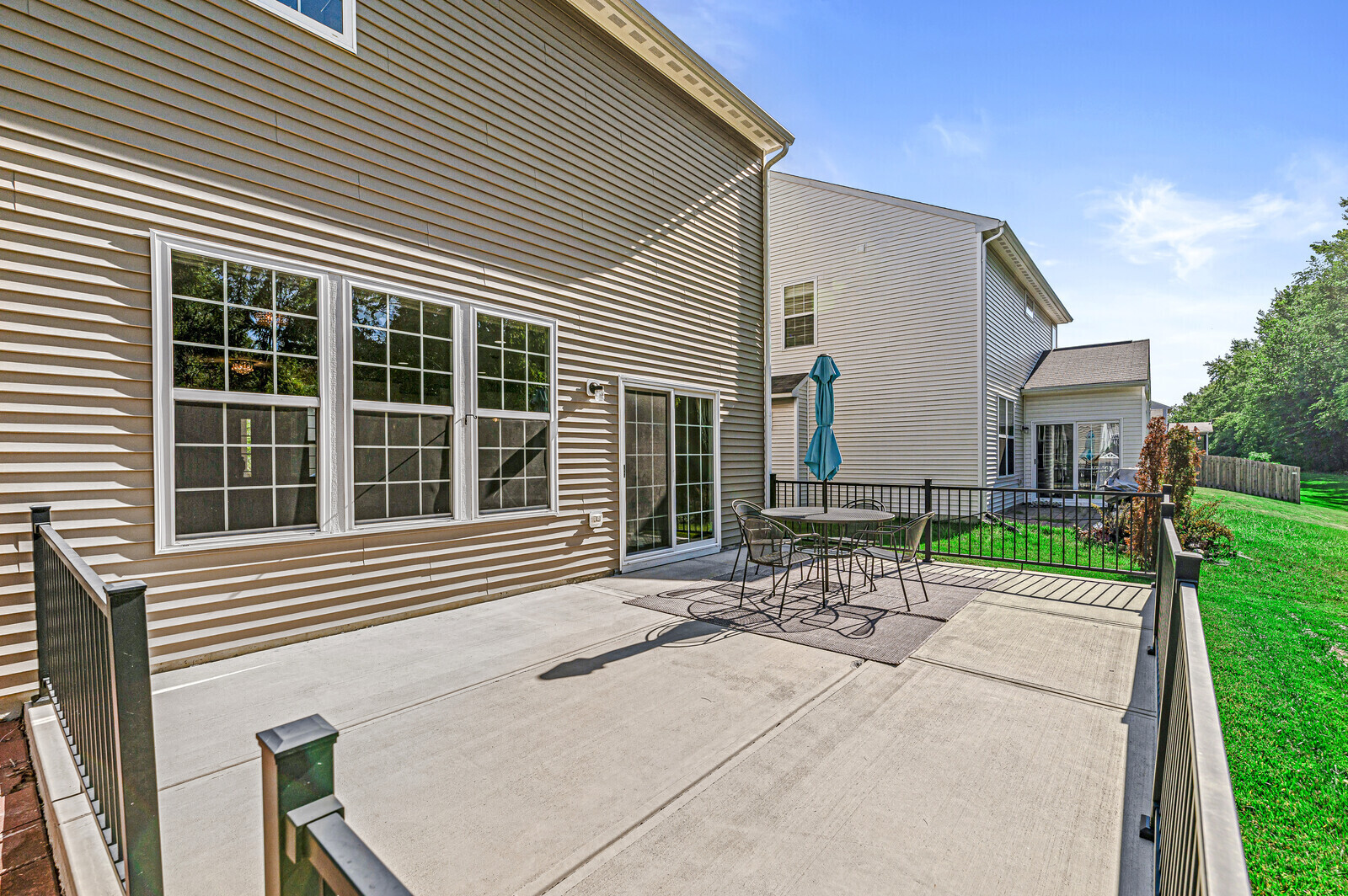 6751 Shooting Star Drive