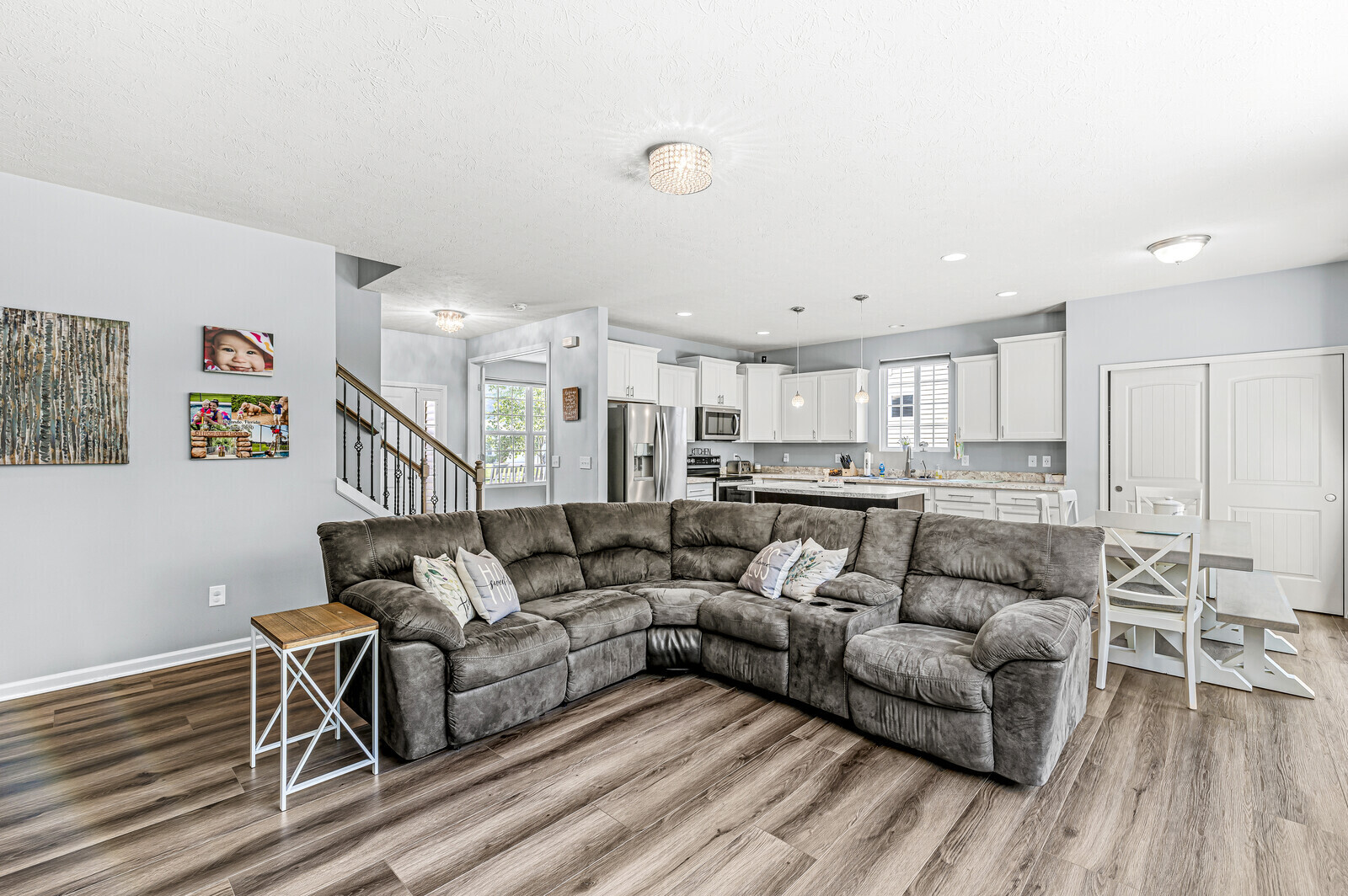 6751 Shooting Star Drive