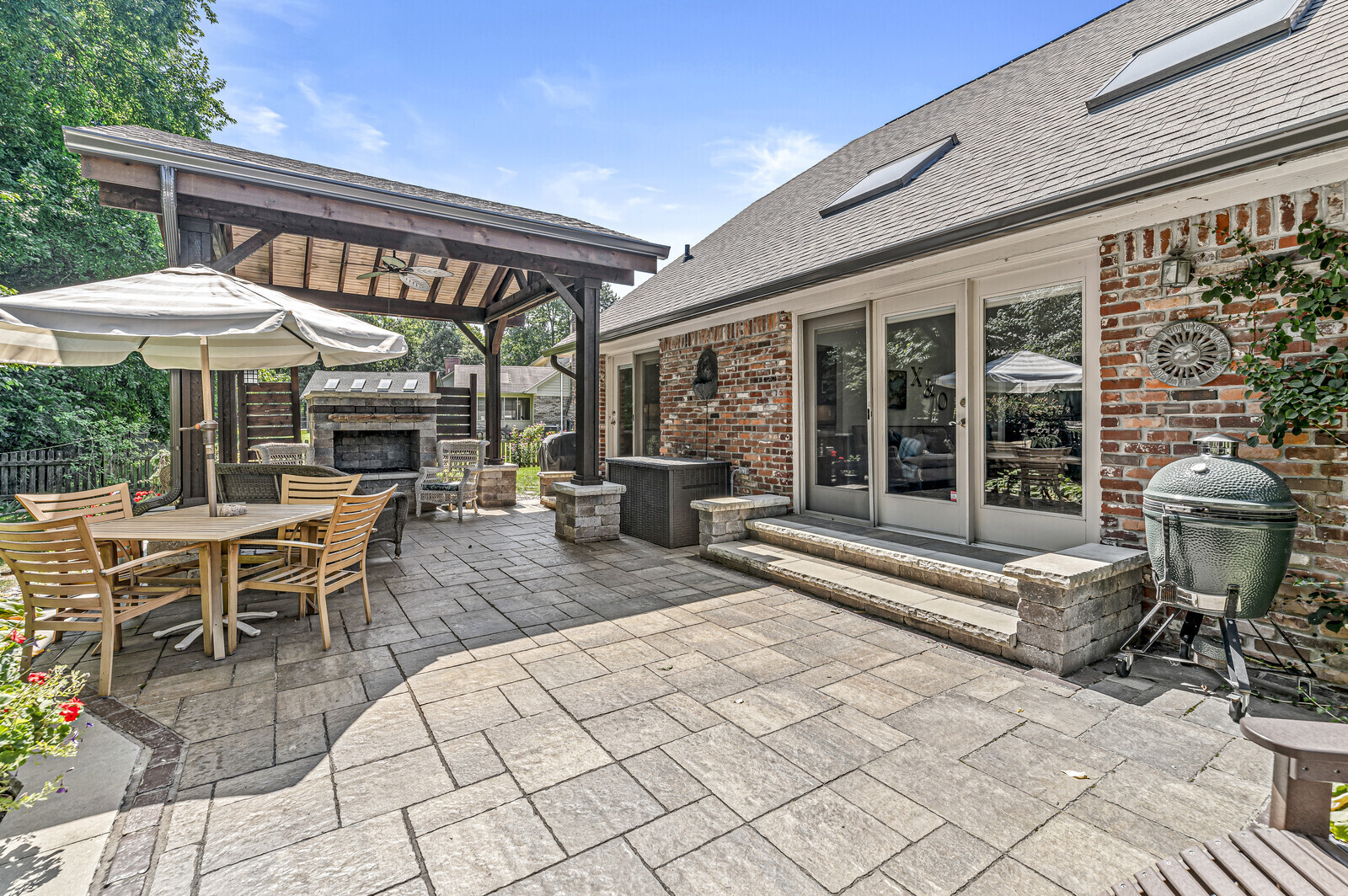 7437 Oakland Hills Court