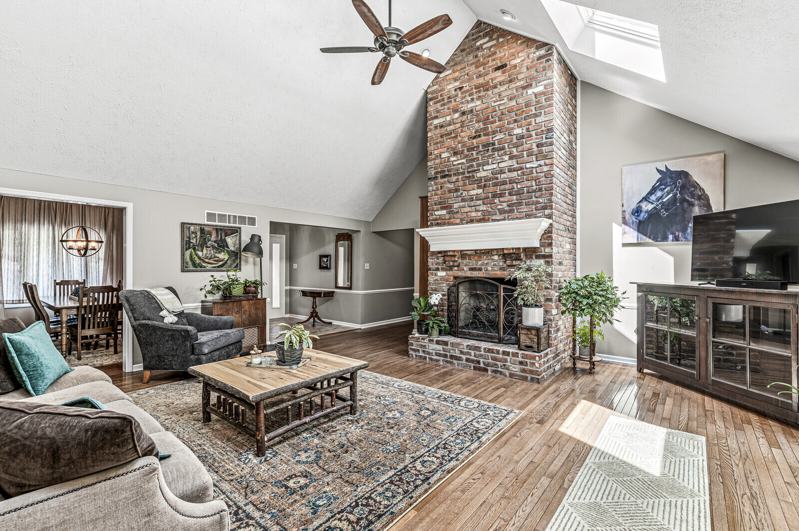 7437 Oakland Hills Court