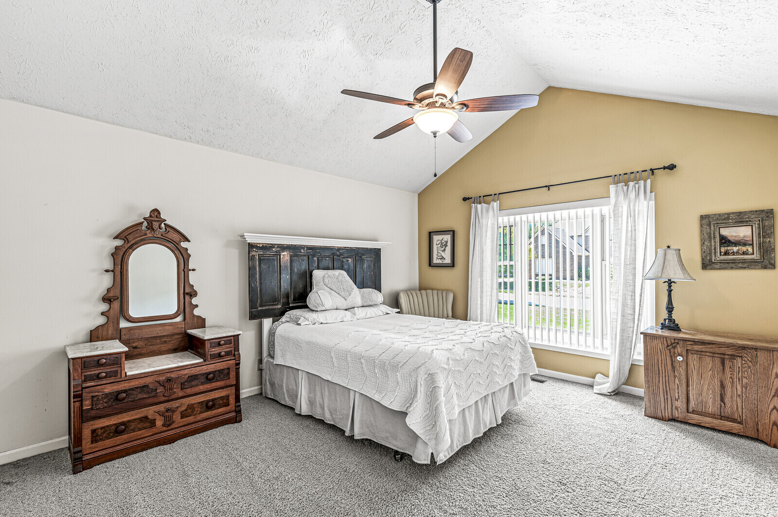 7437 Oakland Hills Court