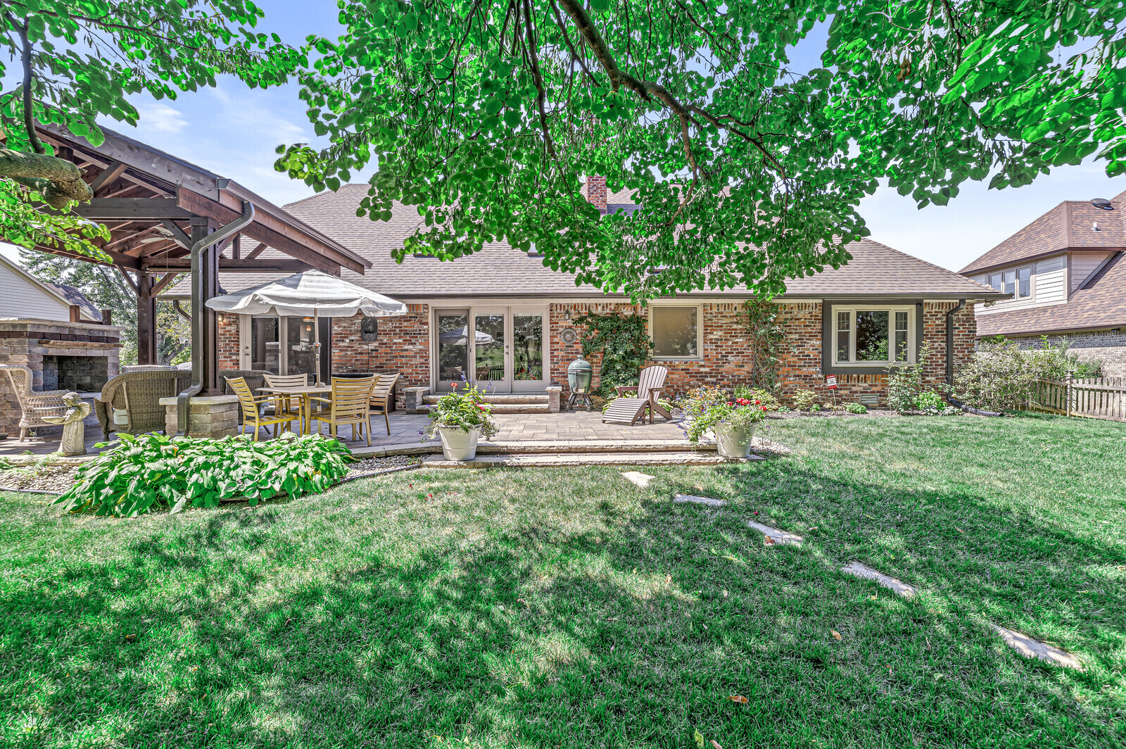 7437 Oakland Hills Court