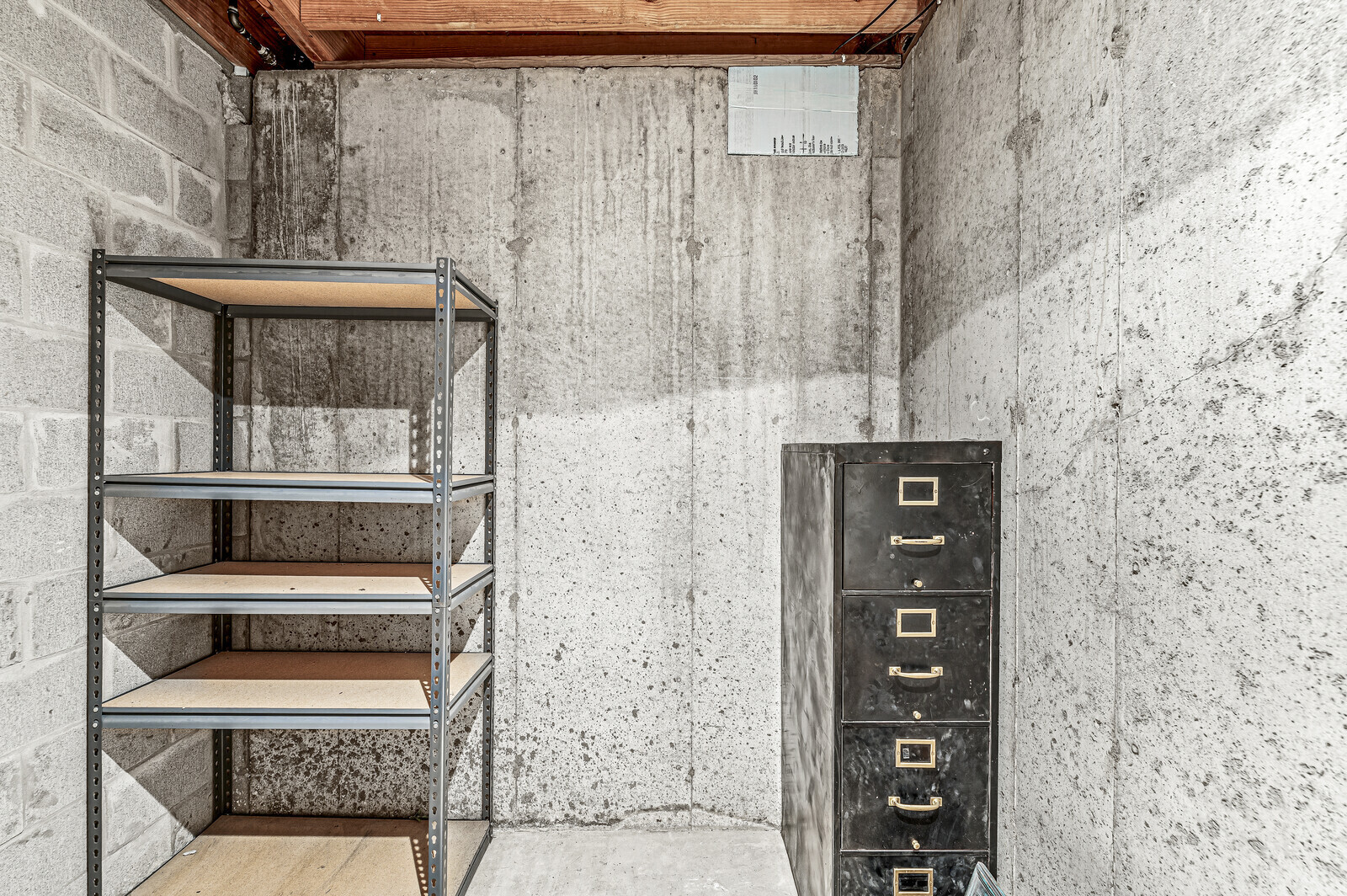 7437 Oakland Hills Court