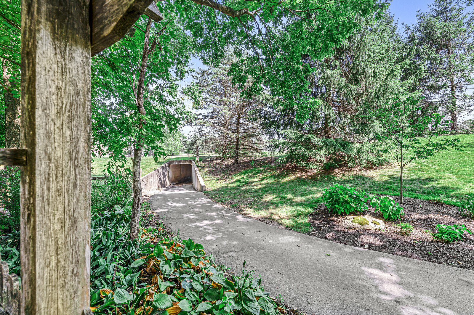 7437 Oakland Hills Court