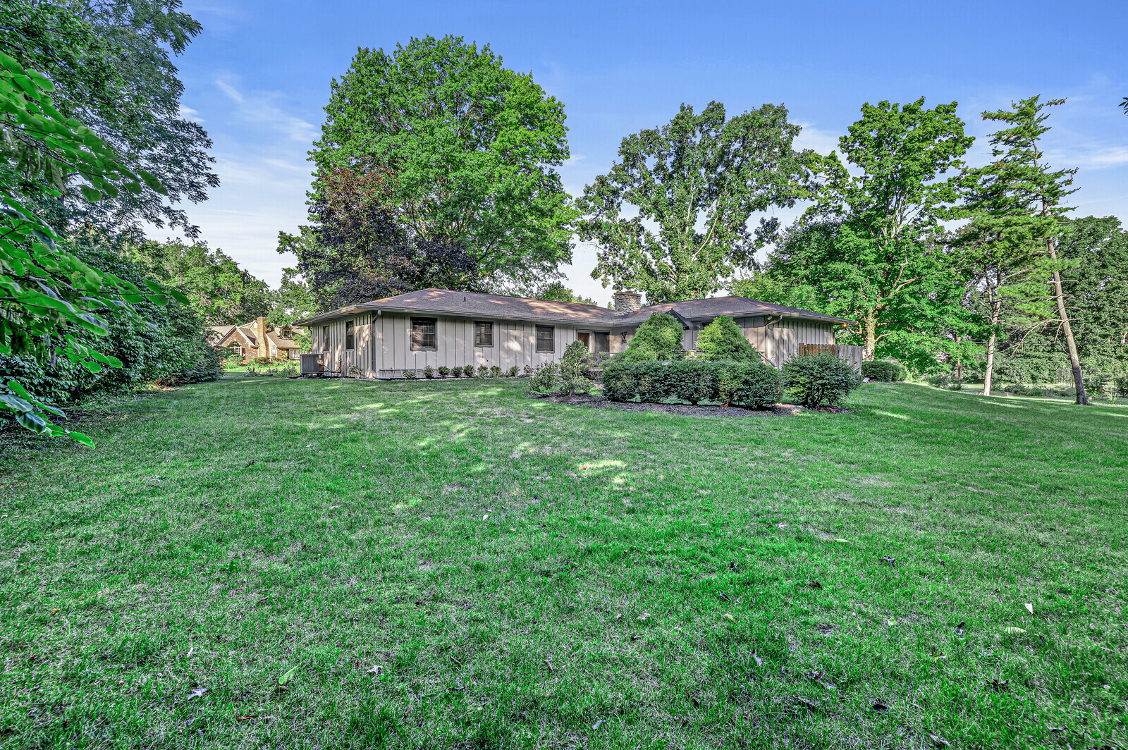 5206 E 76th Street Court