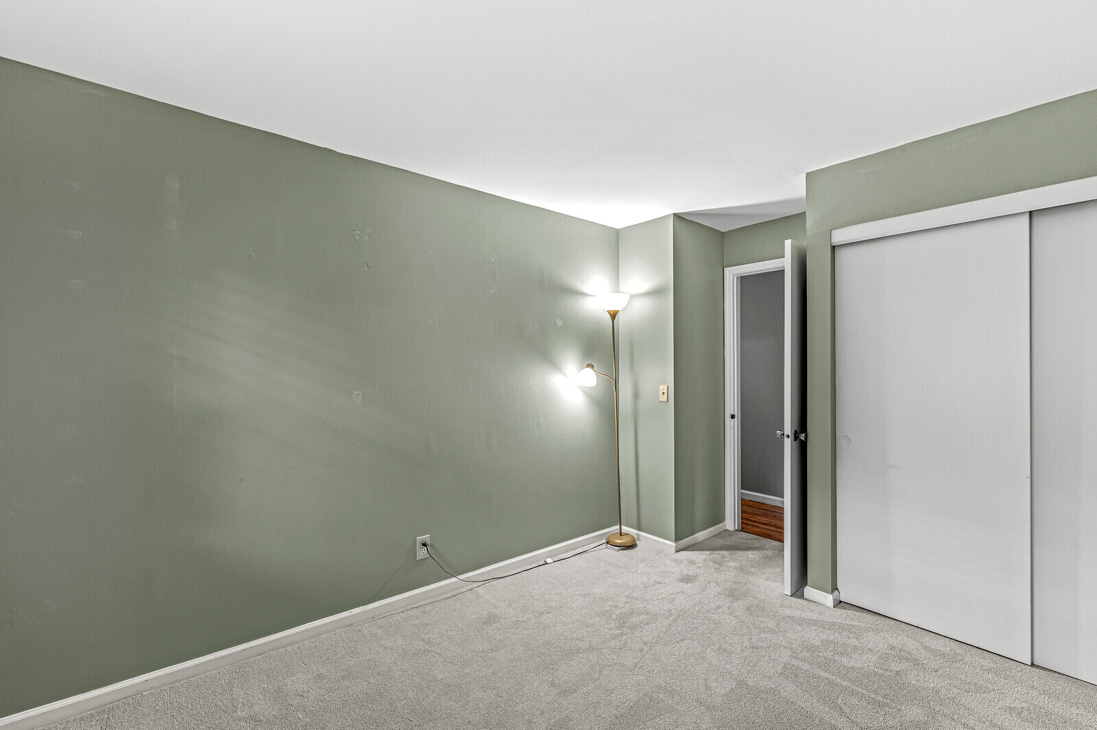 5206 E 76th Street Court