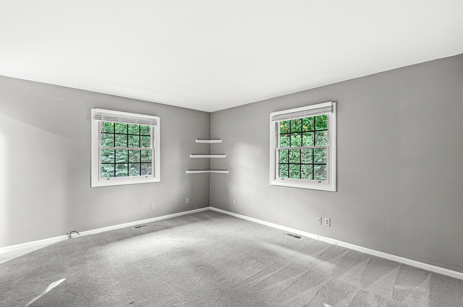 5206 E 76th Street Court