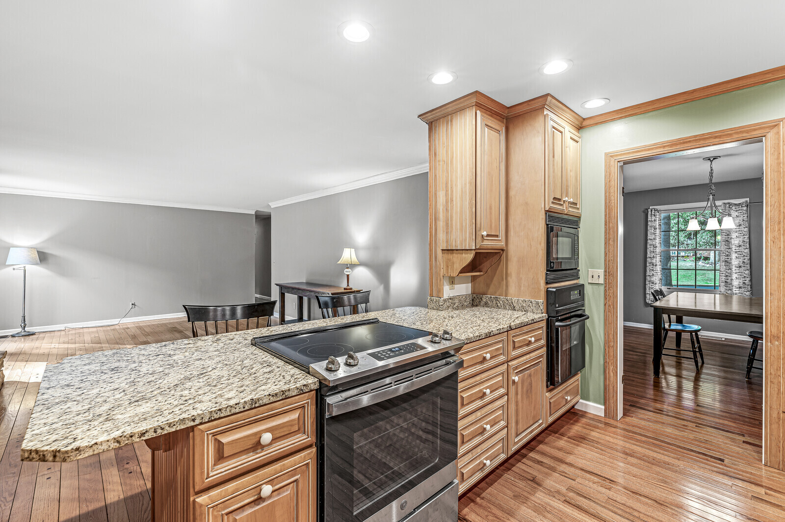 5206 E 76th Street Court