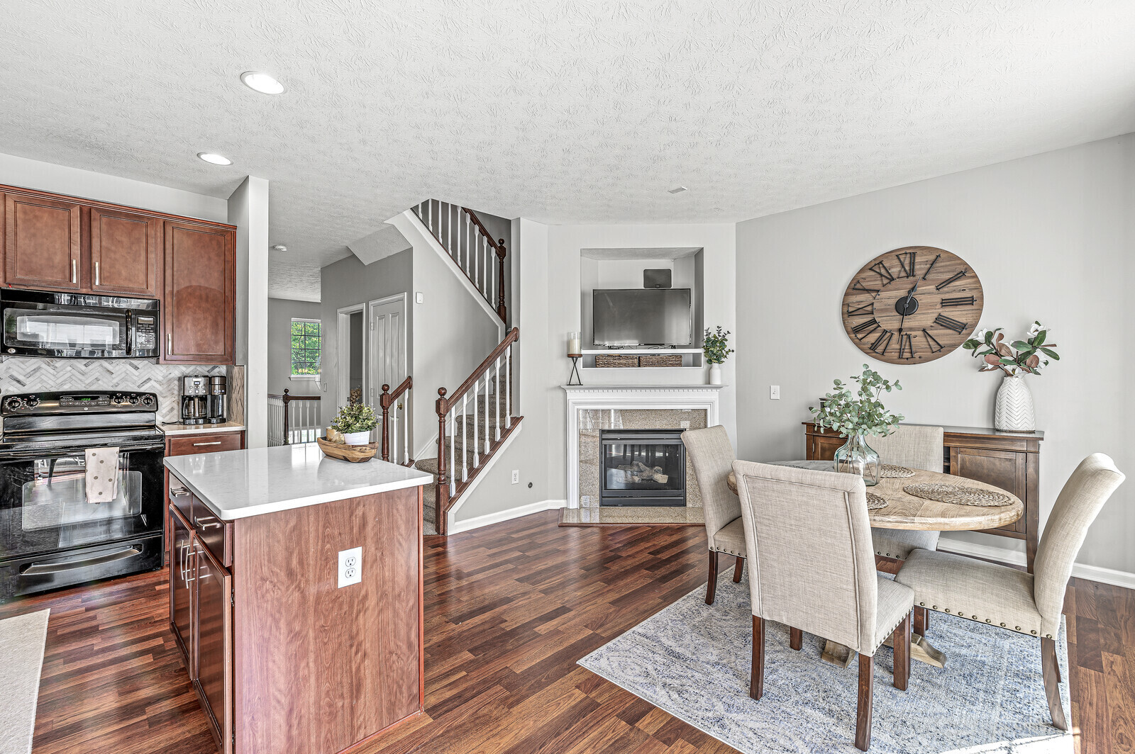 9022 Mercer Drive