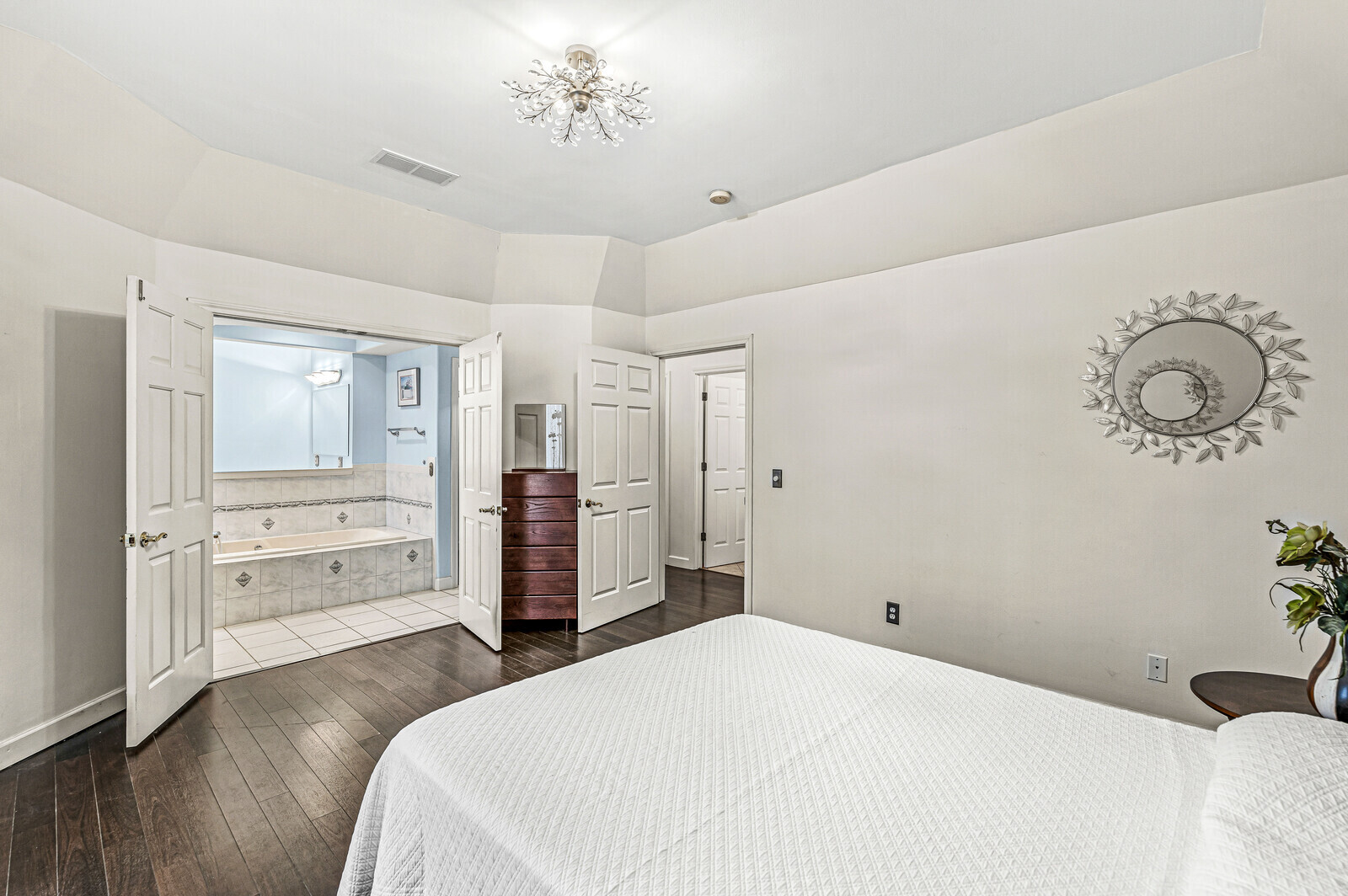 8168 W Fairfield Lane