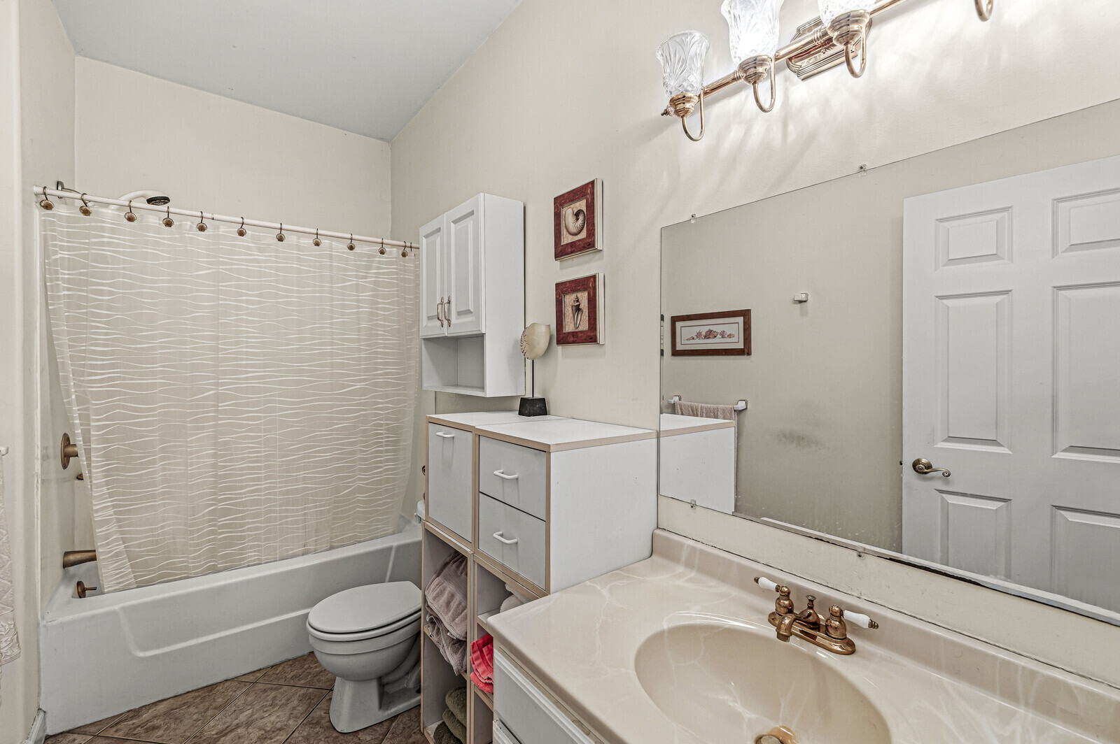 8168 W Fairfield Lane