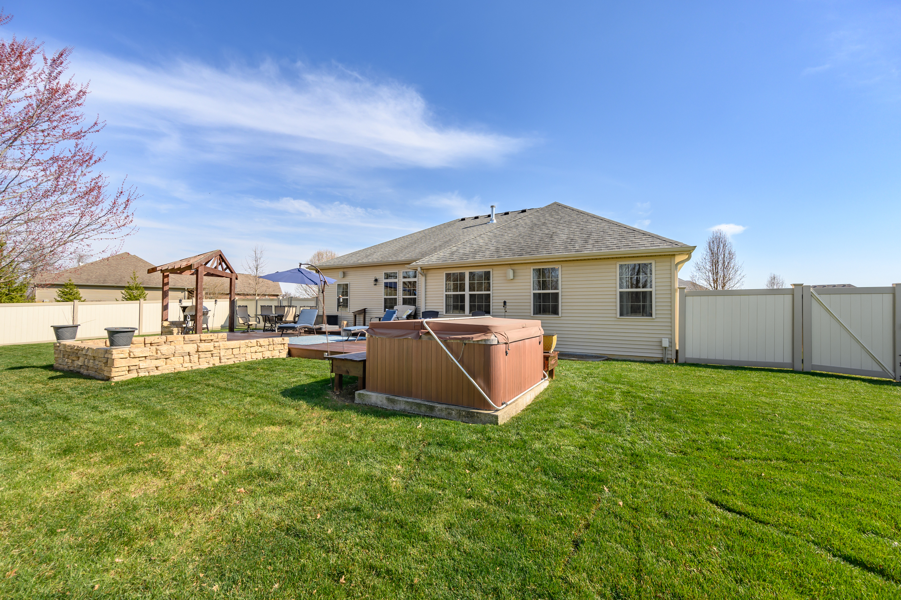 2800 Wild Orchid Way