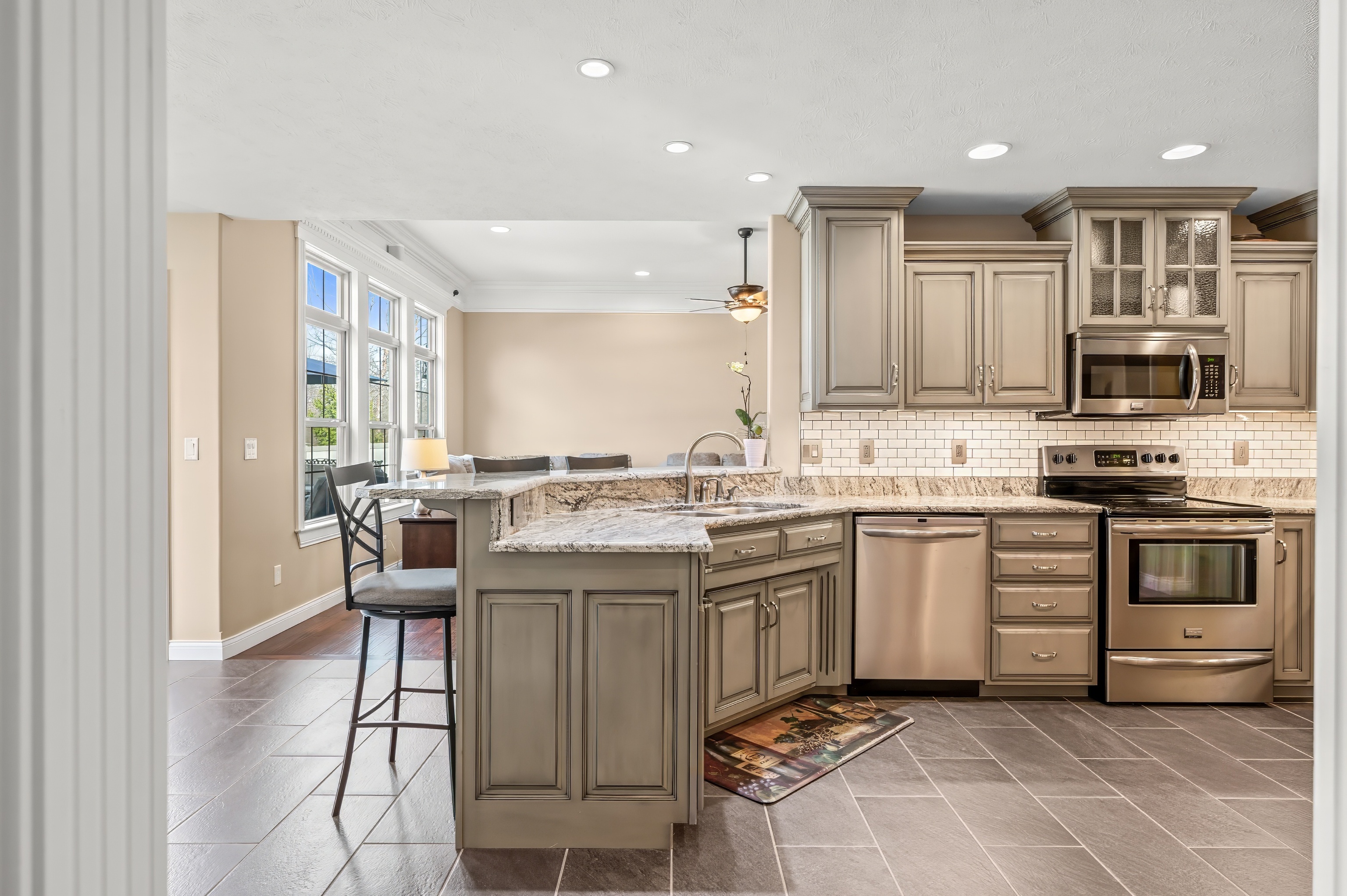 2800 Wild Orchid Way