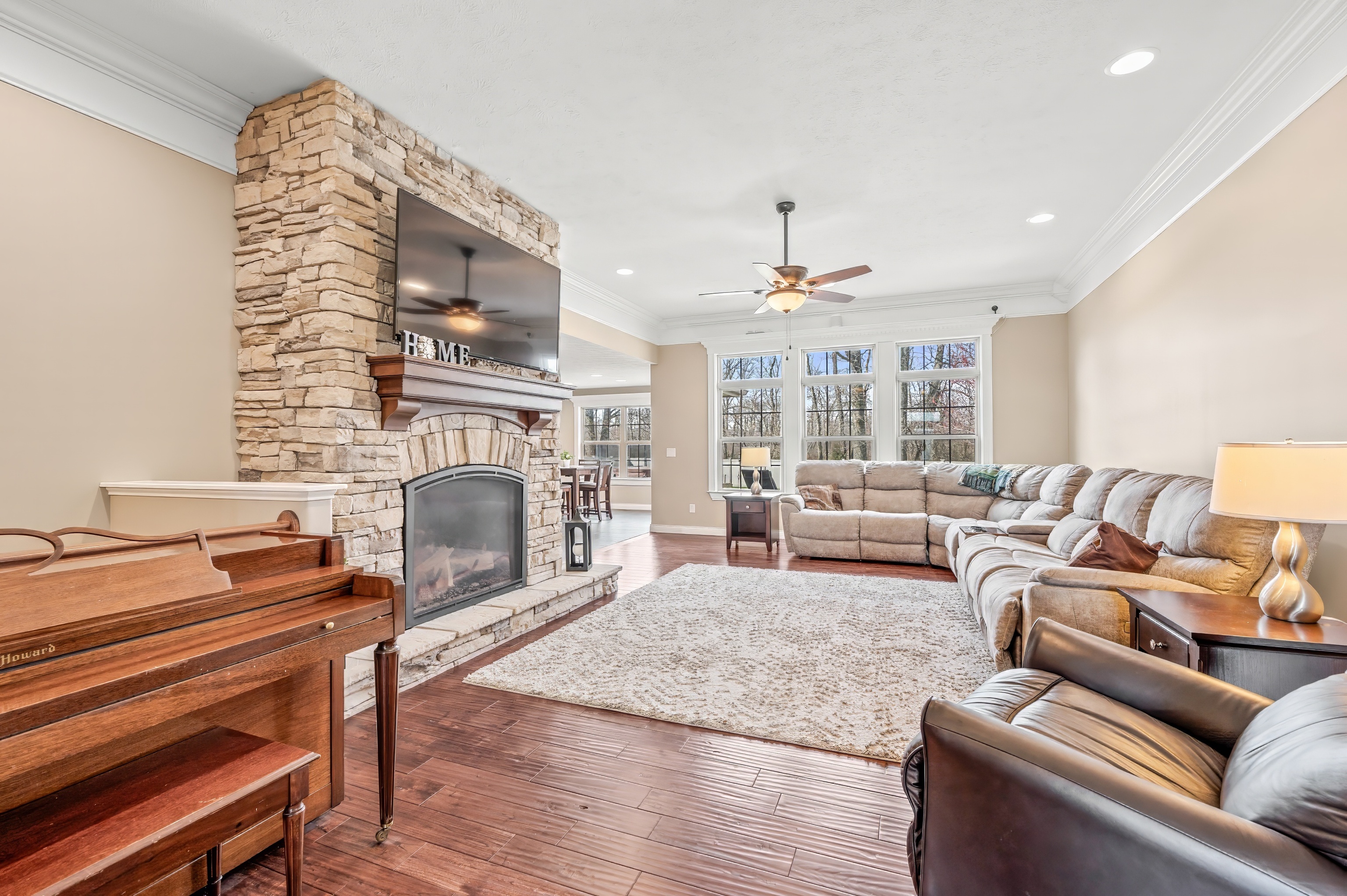 2800 Wild Orchid Way