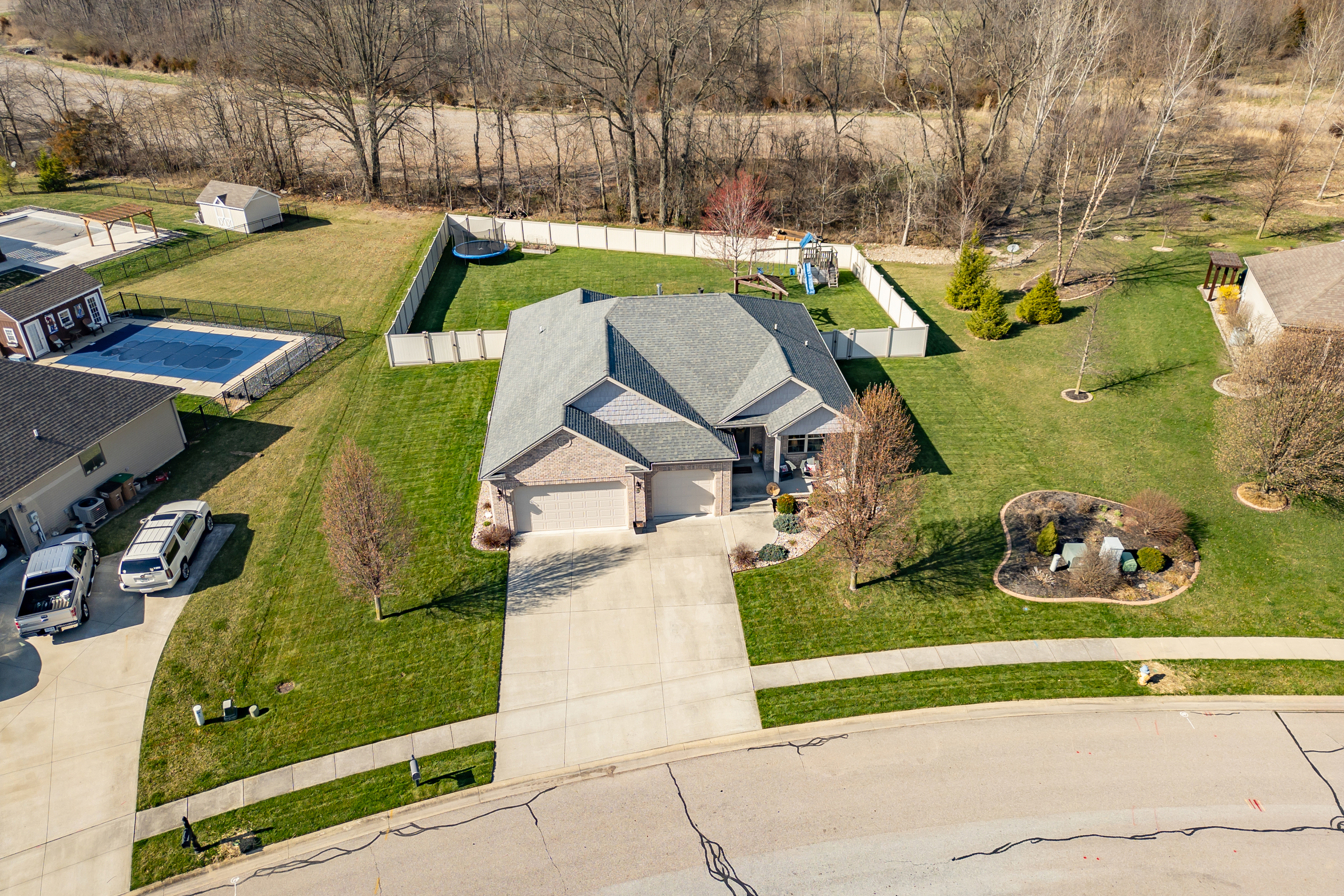 2800 Wild Orchid Way