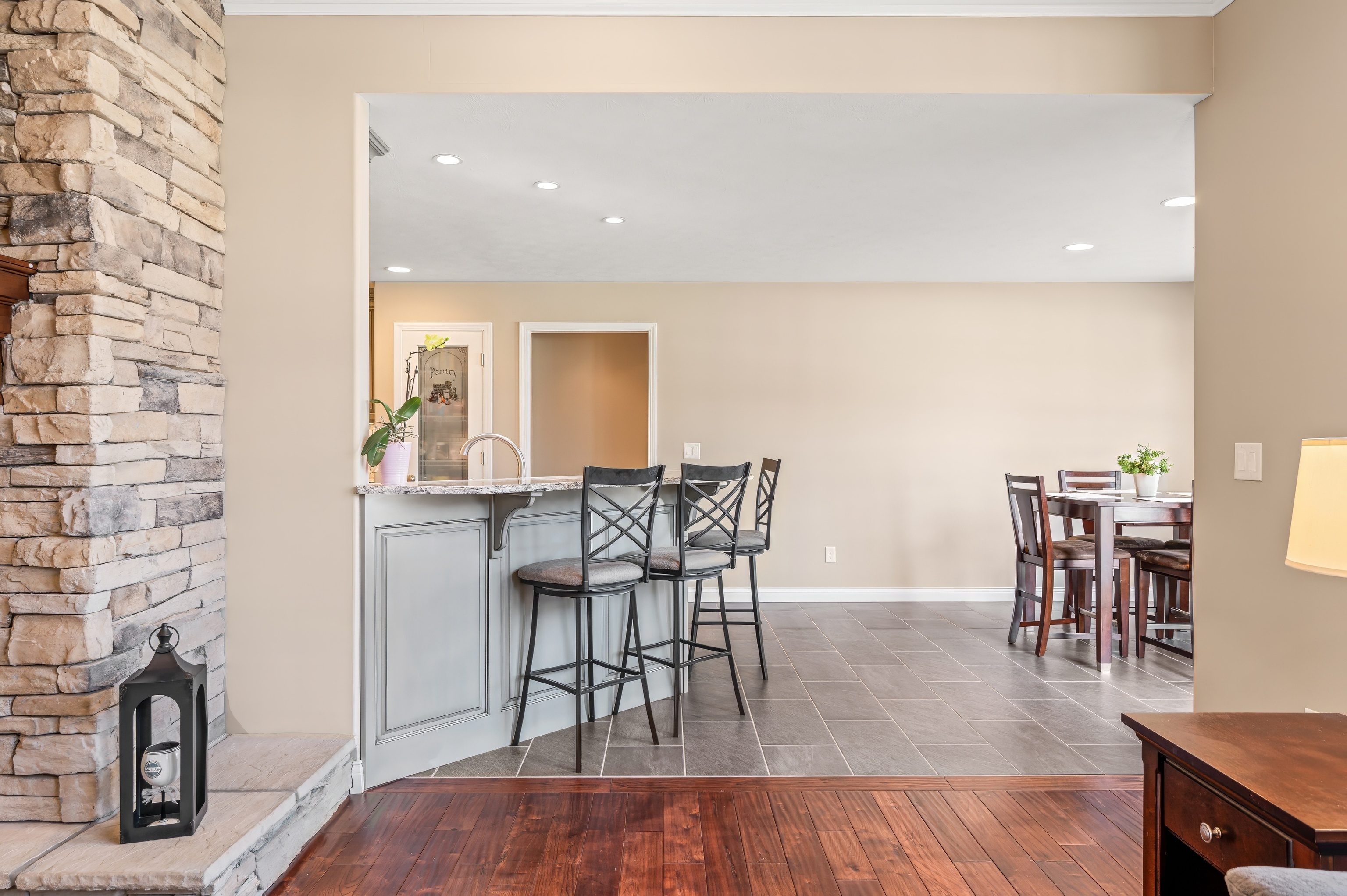 2800 Wild Orchid Way