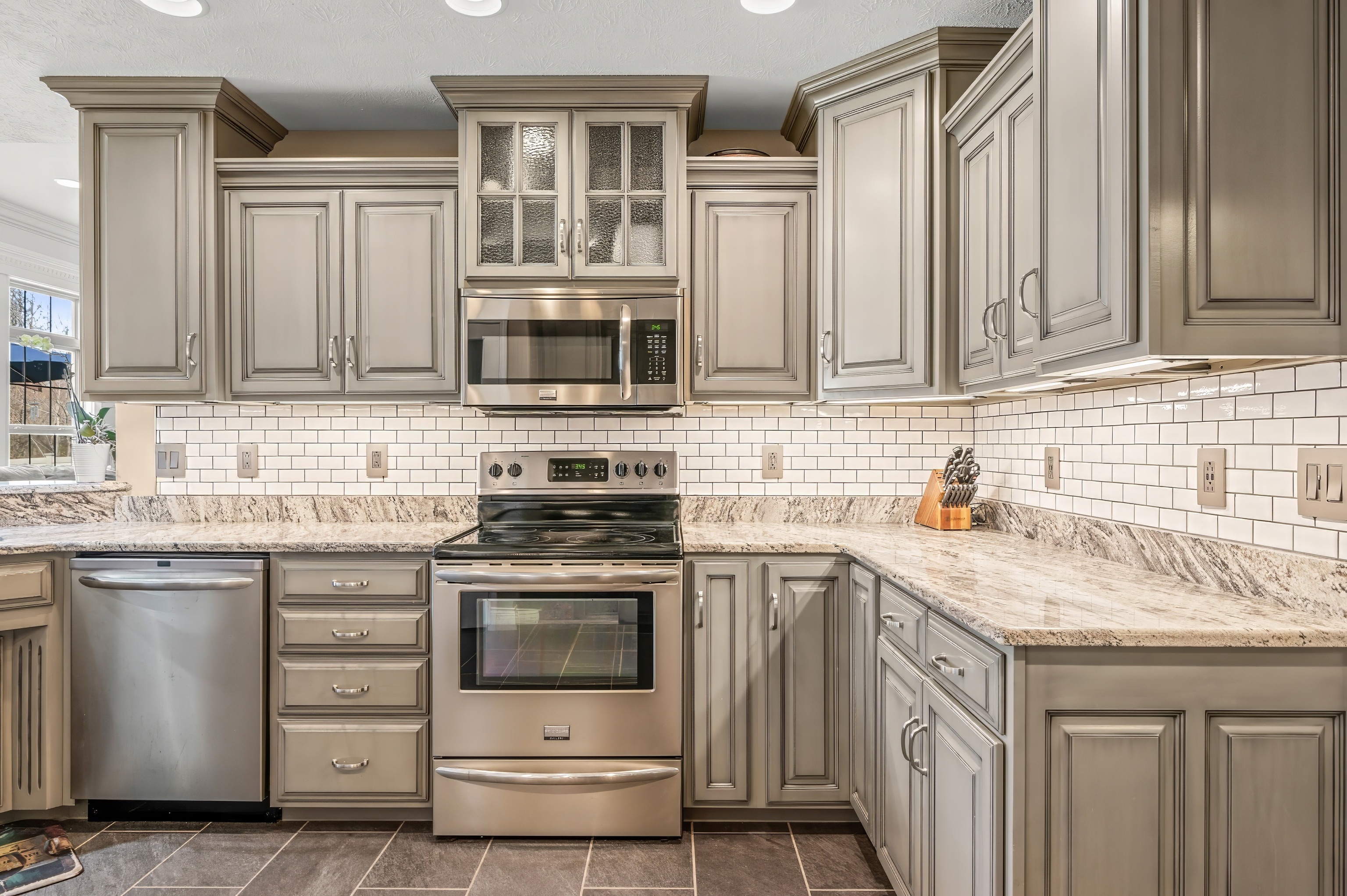 2800 Wild Orchid Way