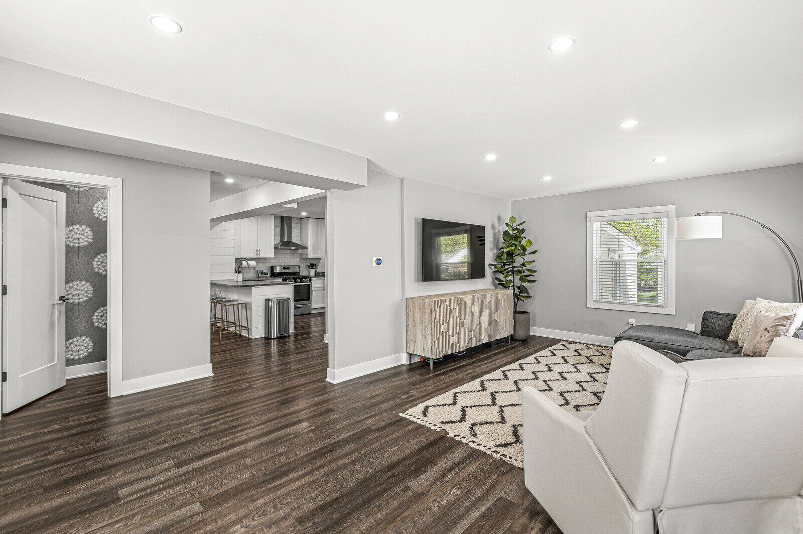 5653 Haverford Avenue