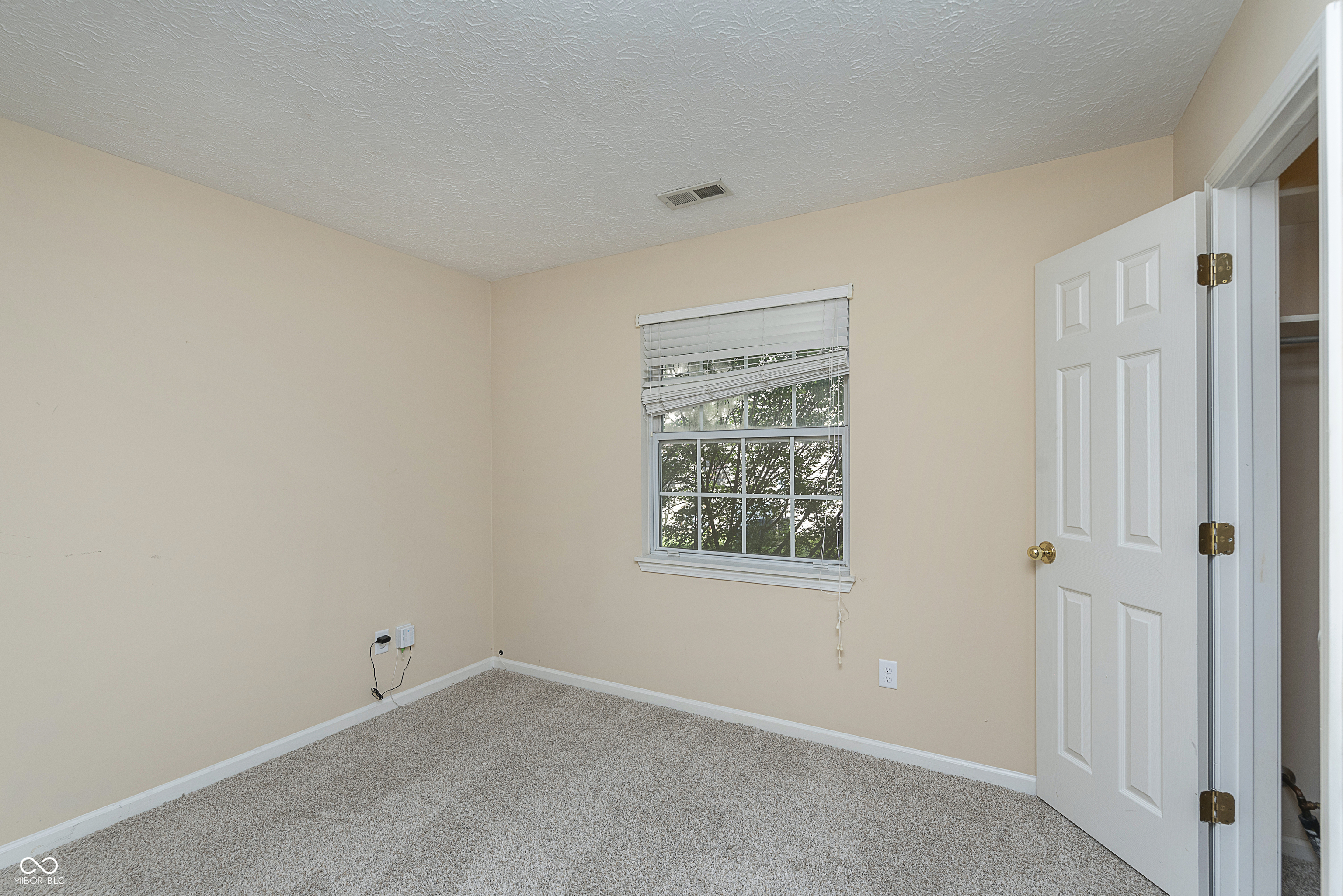 6890 Wild Cherry Drive