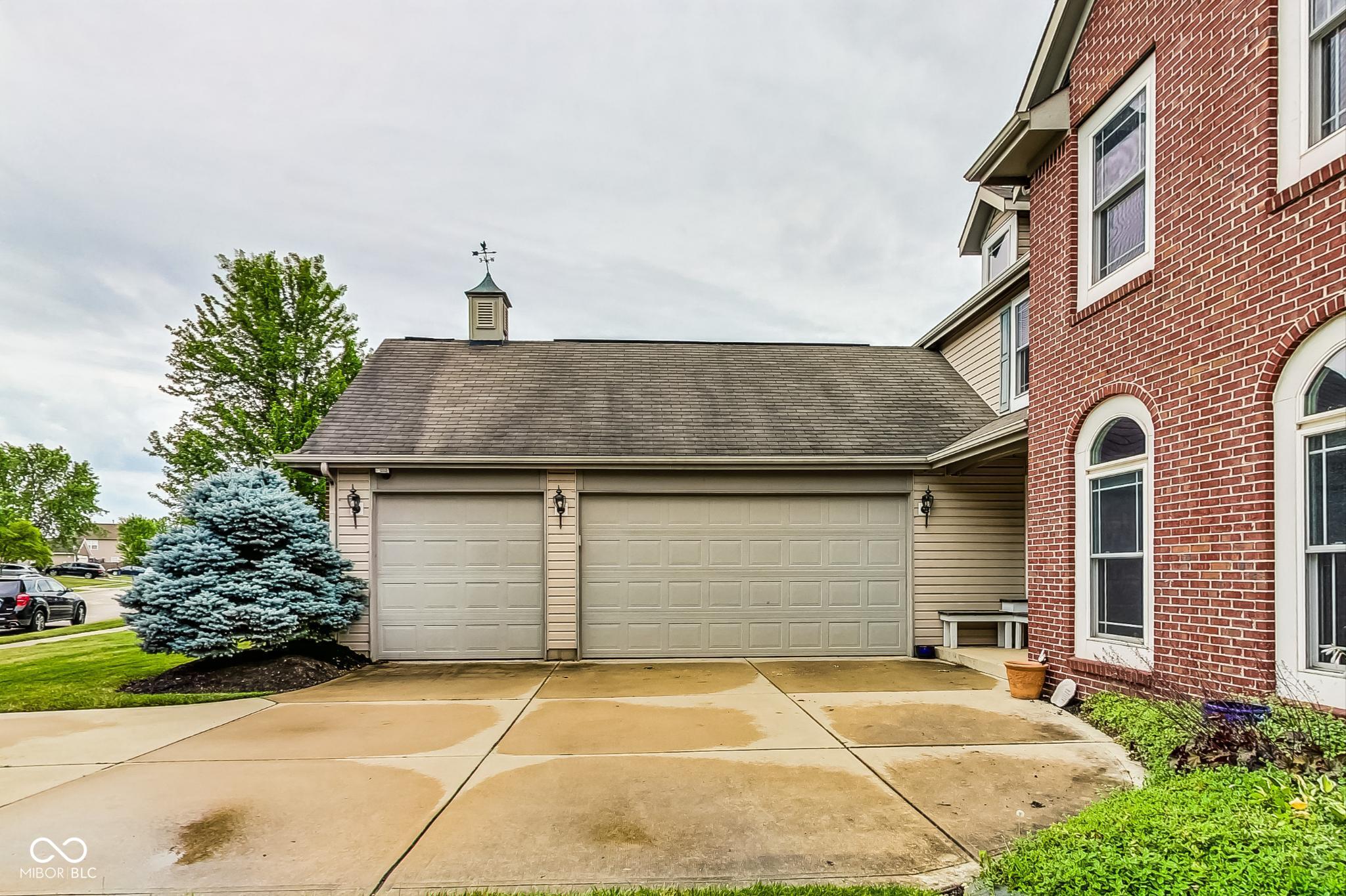 754 Blue Jay Way