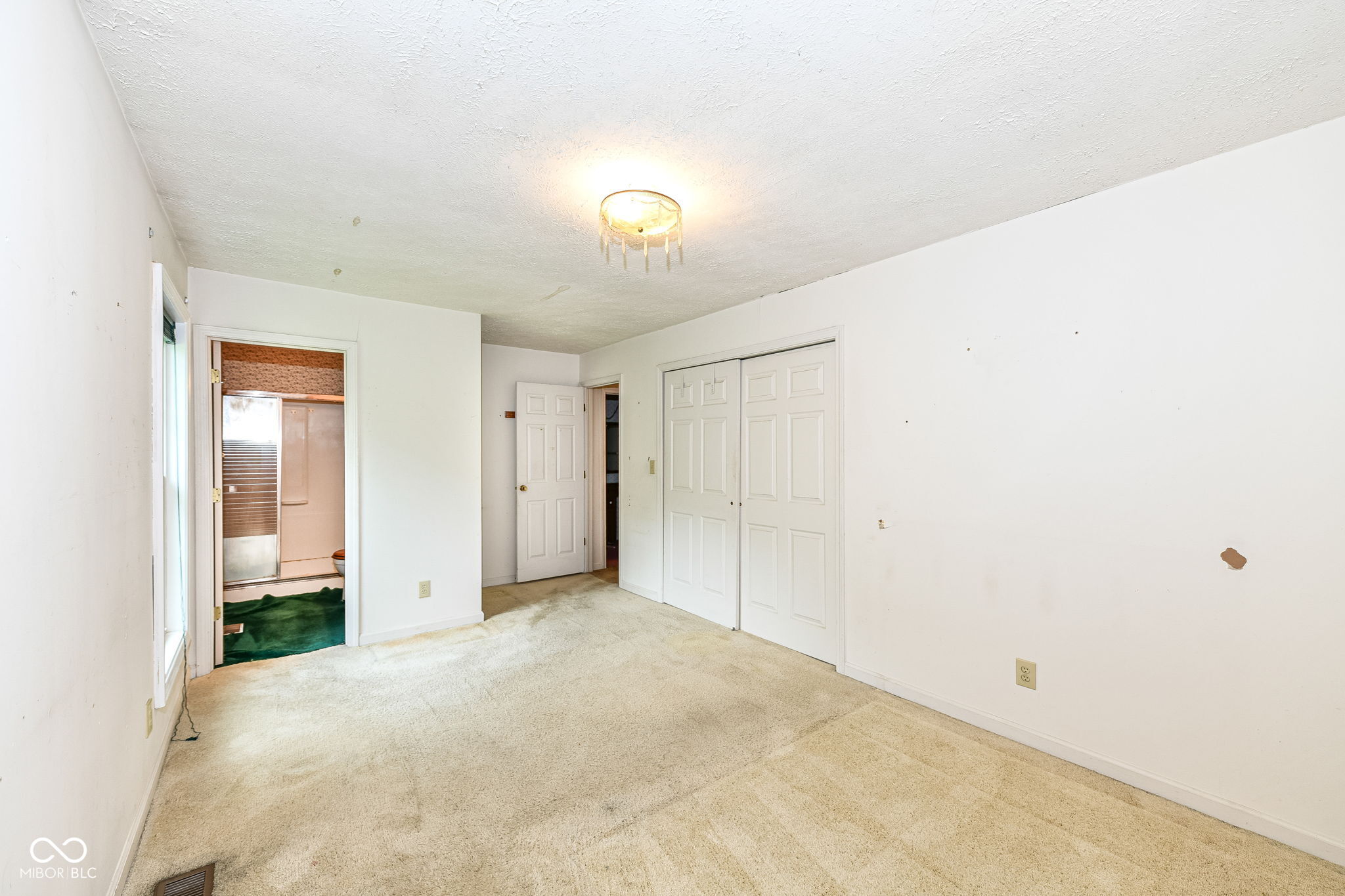 3702 W Lafayette Road W