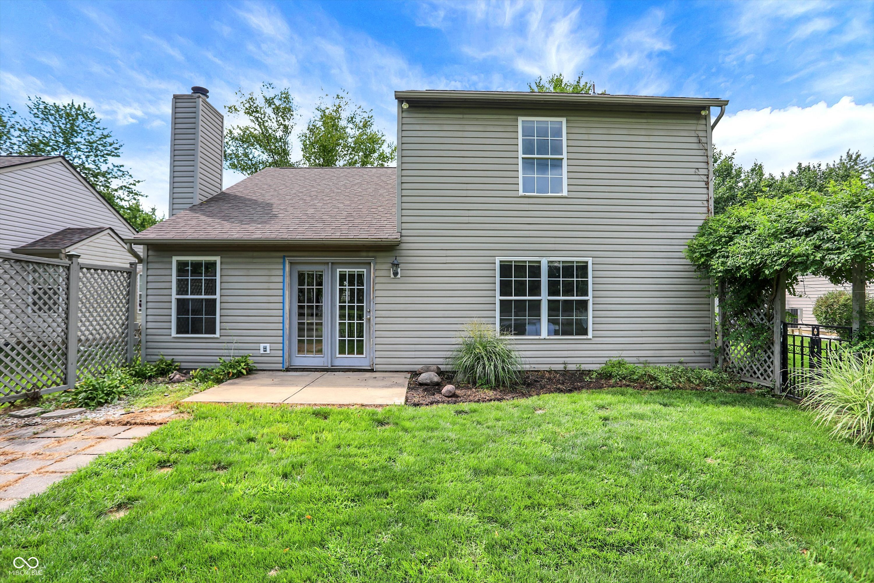 6753 Lexington Circle