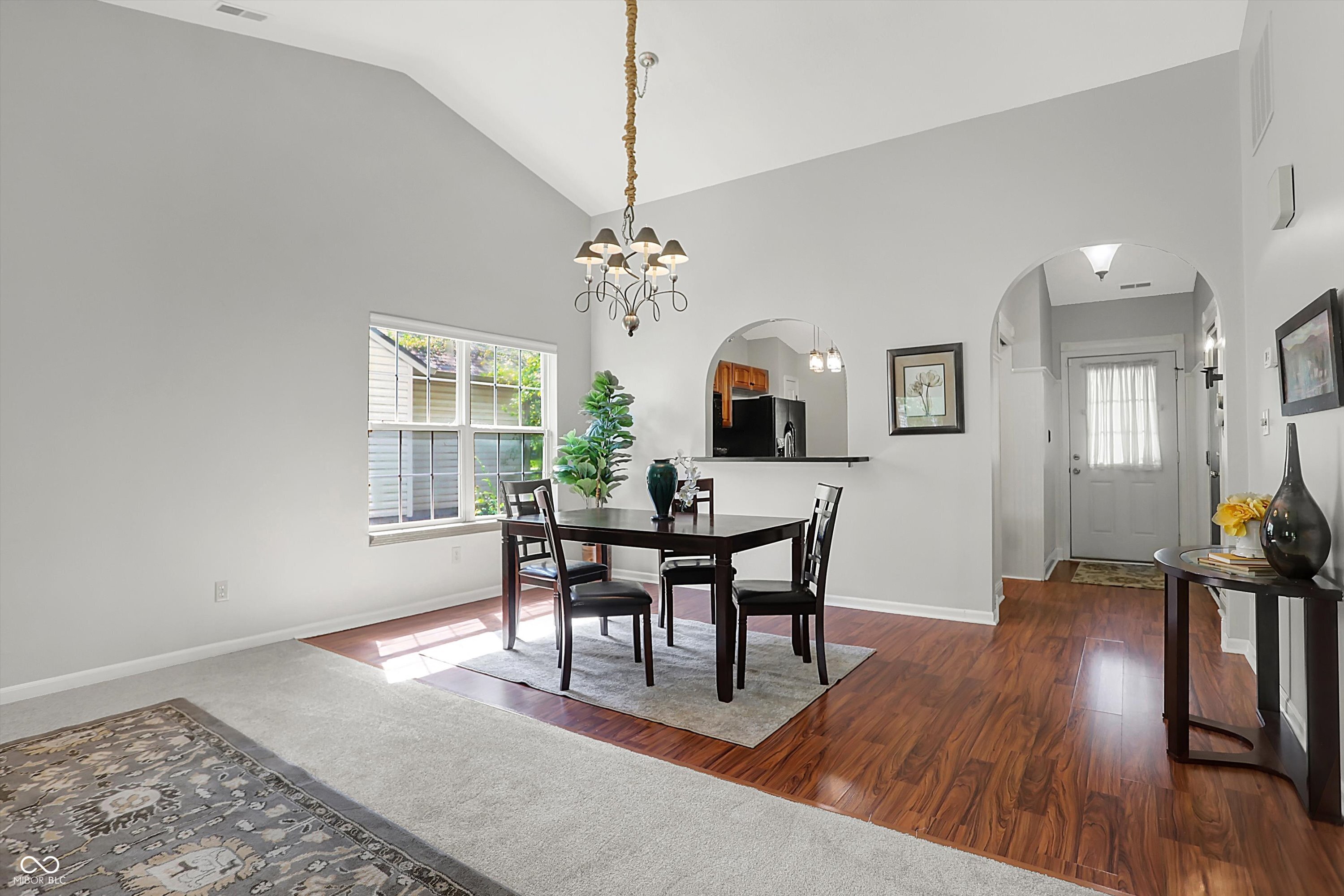 6753 Lexington Circle