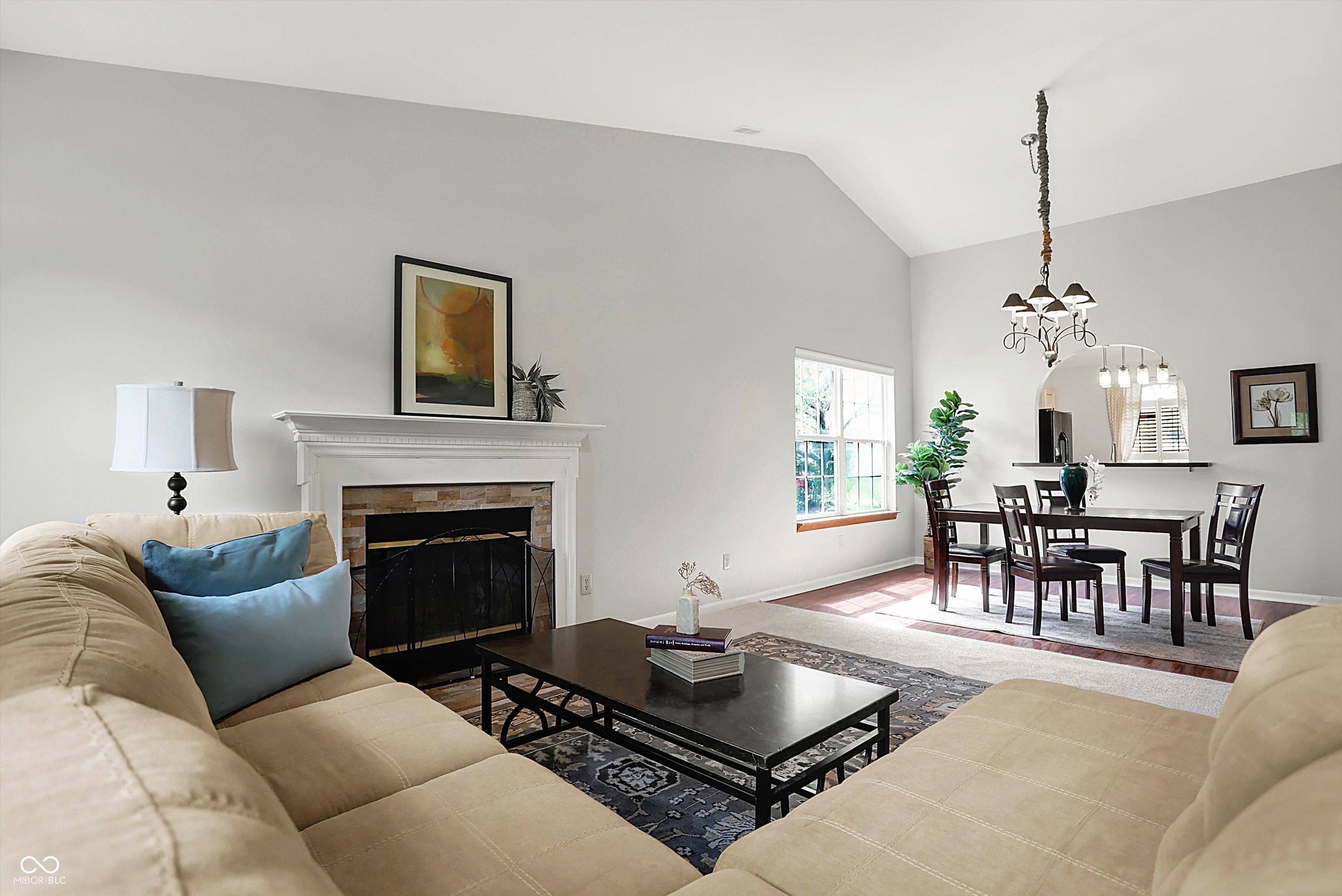 6753 Lexington Circle