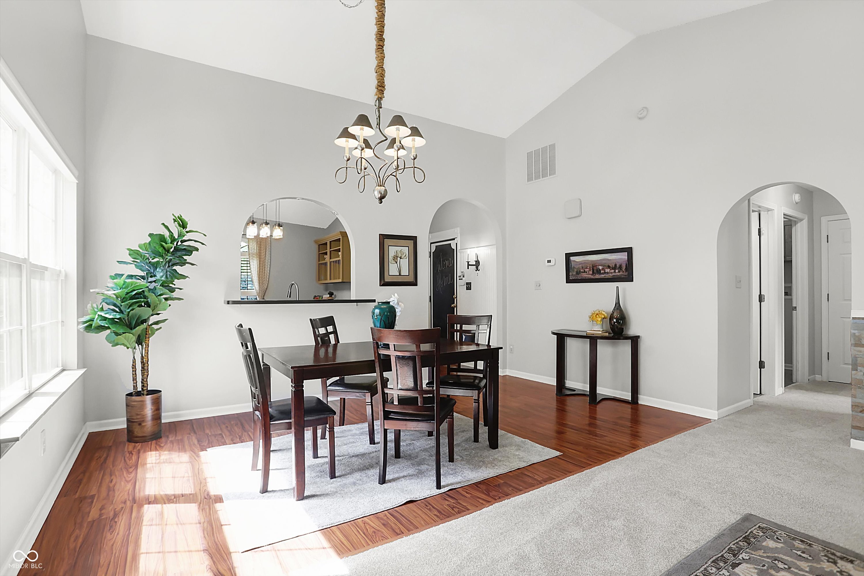 6753 Lexington Circle