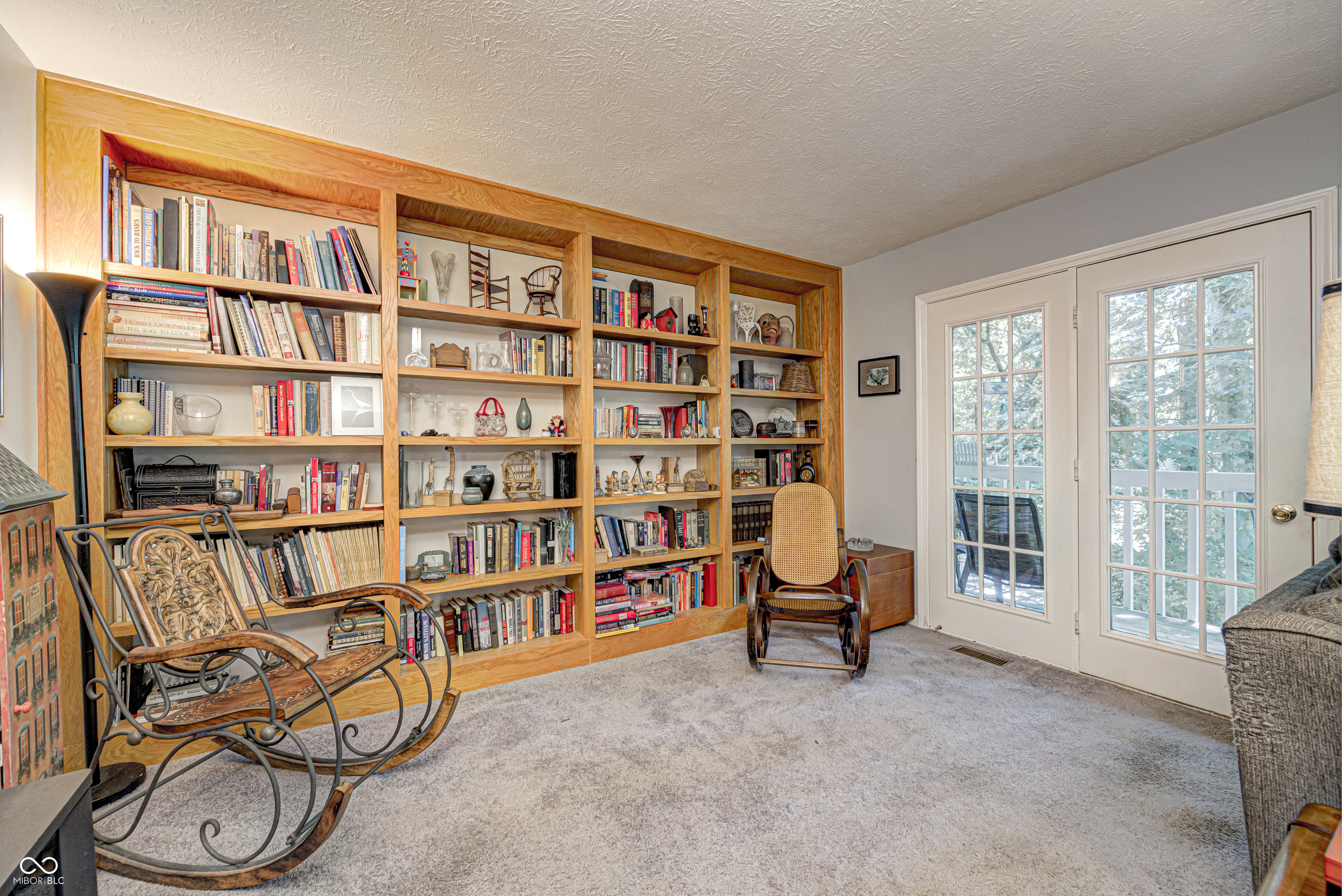 1113 Island Woods Drive