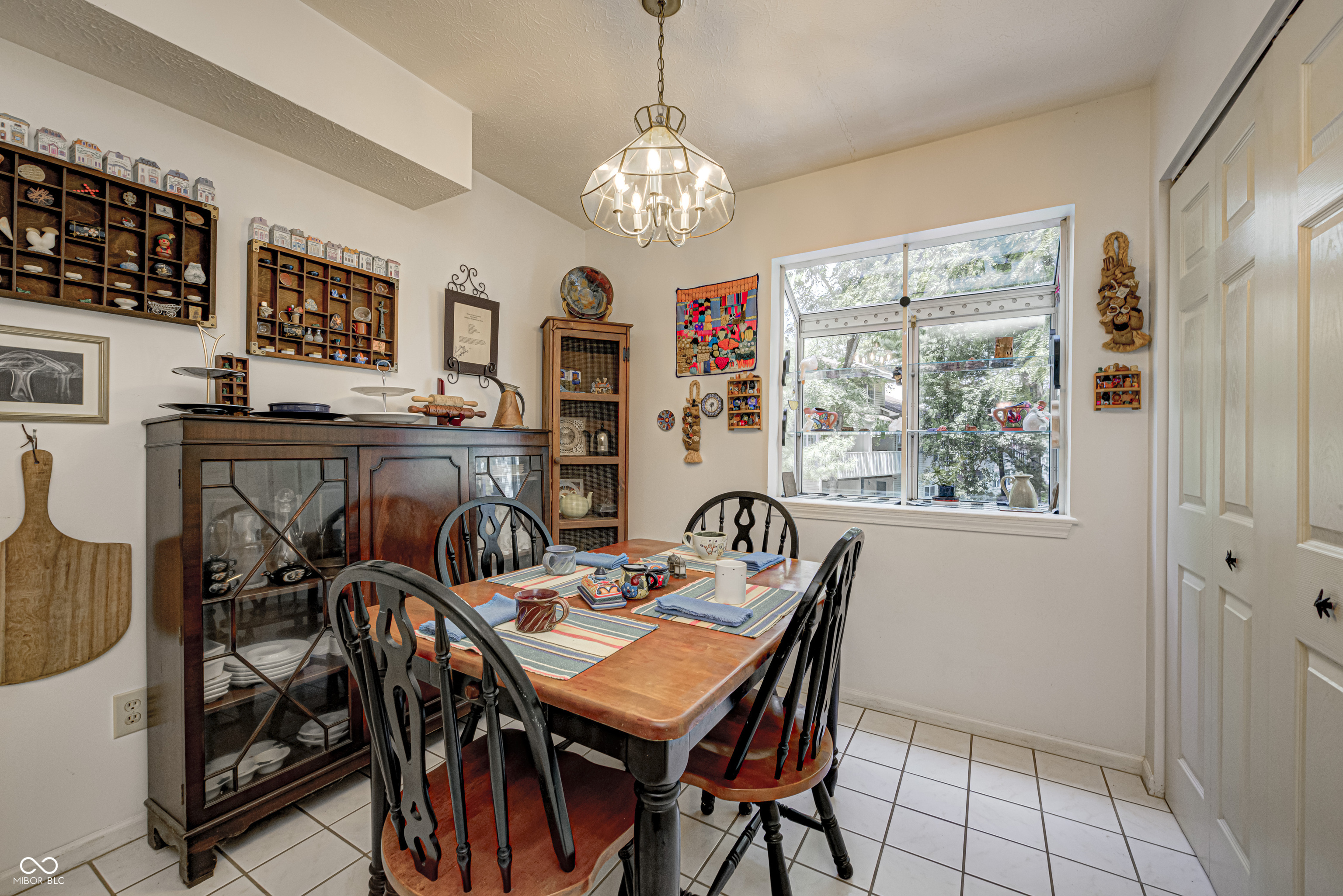1113 Island Woods Drive