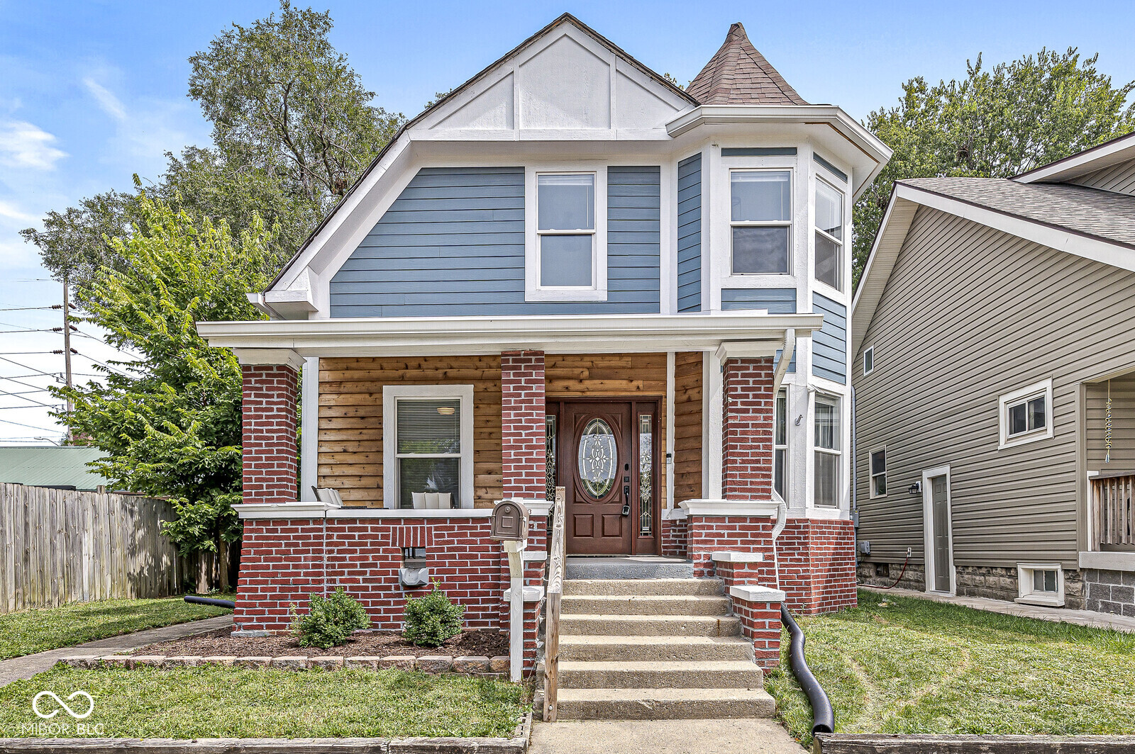 433 N Chester Avenue