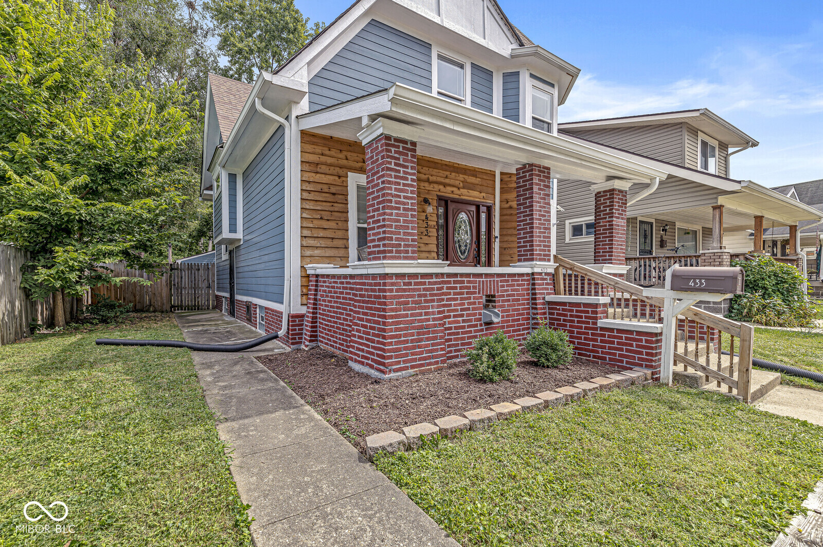 433 N Chester Avenue