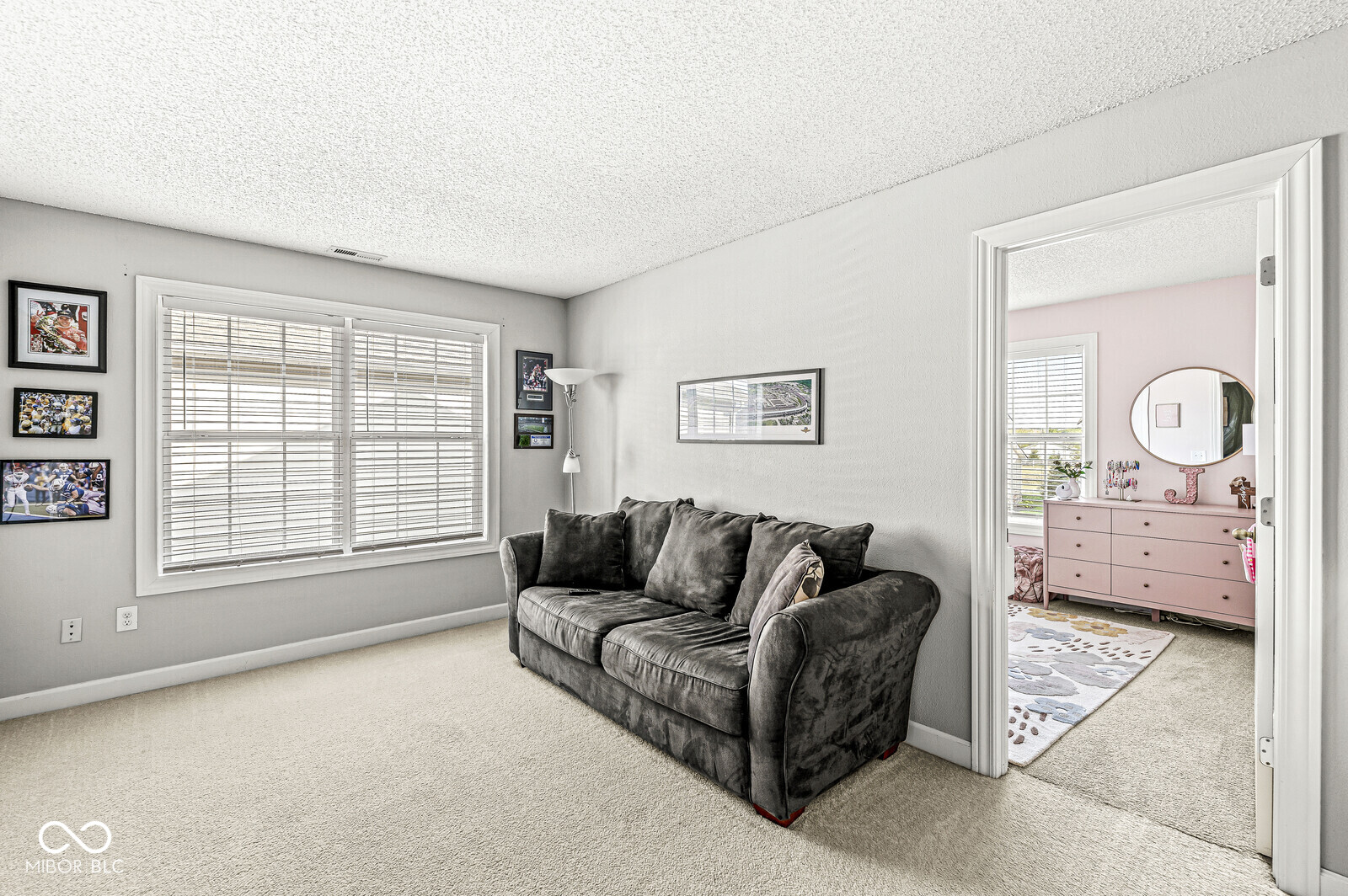 4245 Amesbury Place