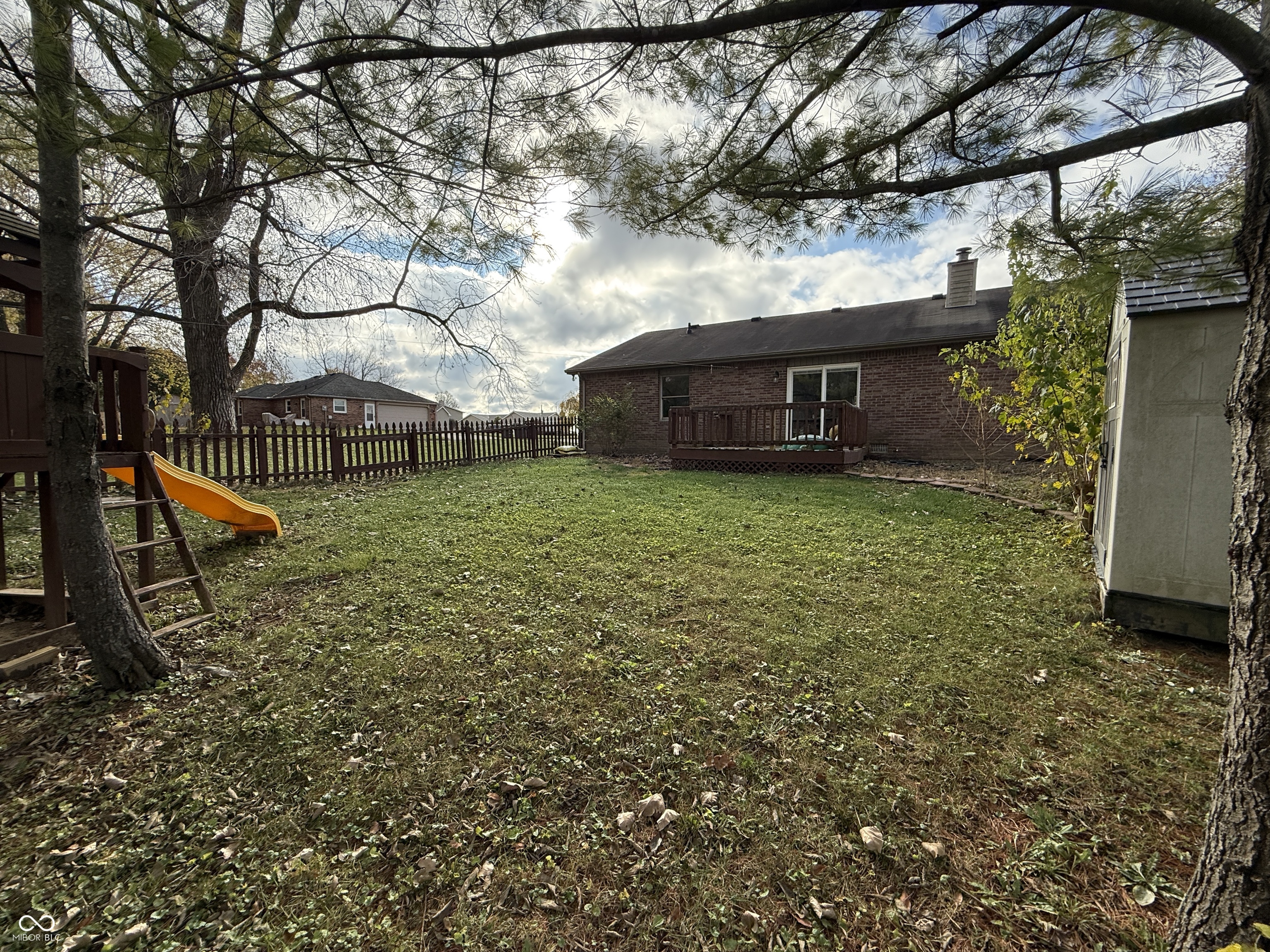 100 W Hillsboro Drive
