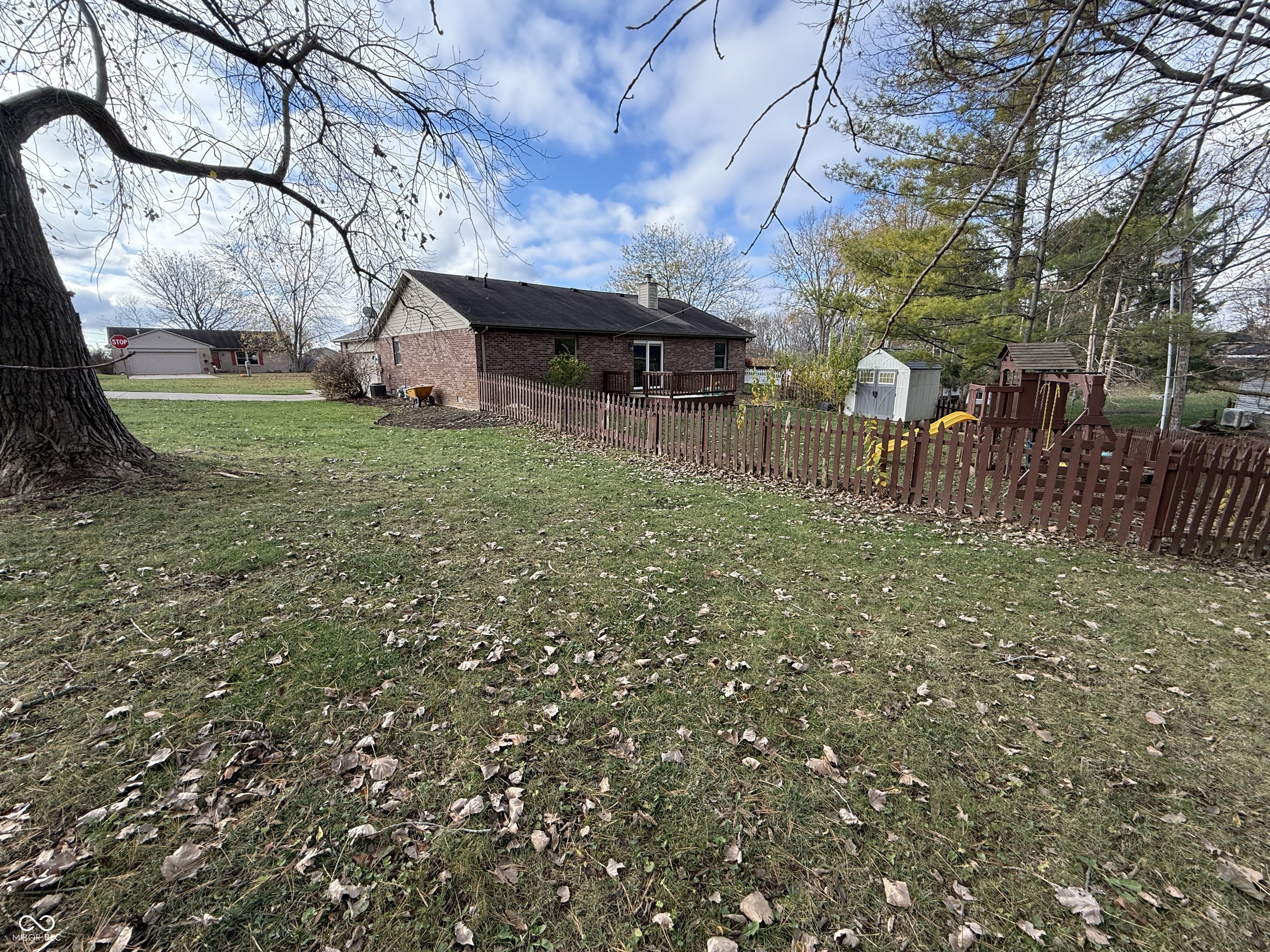 100 W Hillsboro Drive