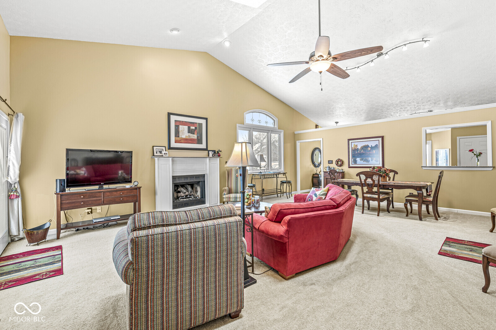 8139 River Bay Drive E