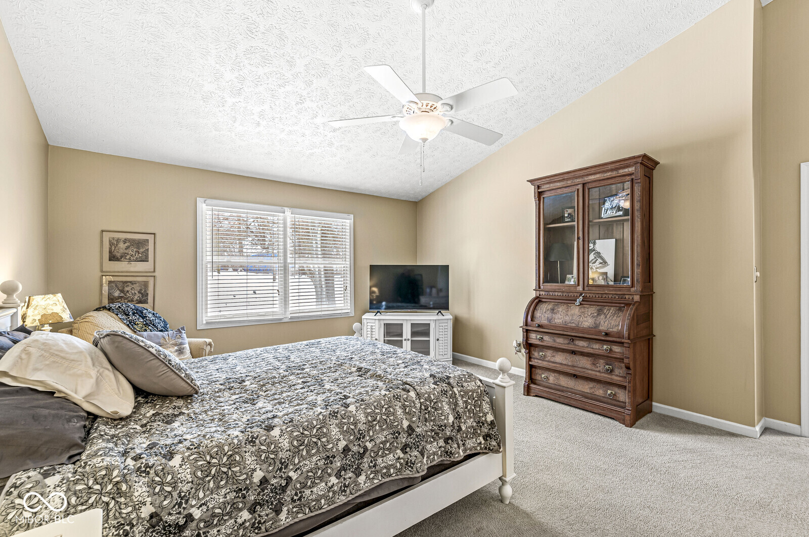 8139 River Bay Drive E