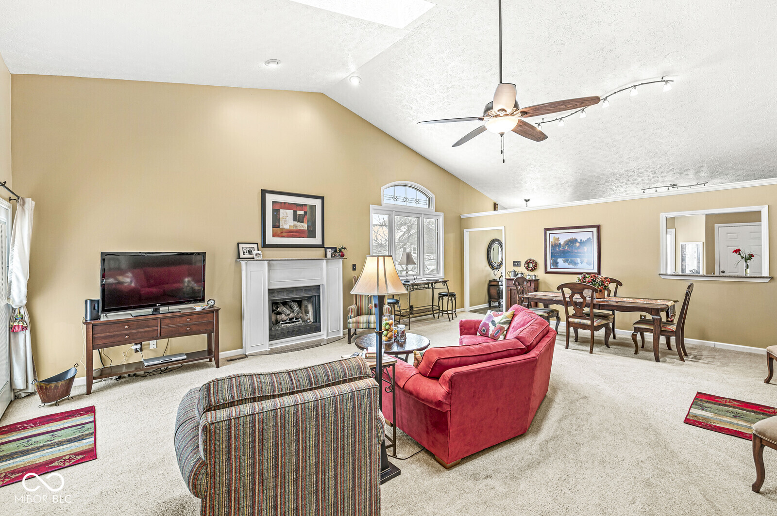 8139 River Bay Drive E