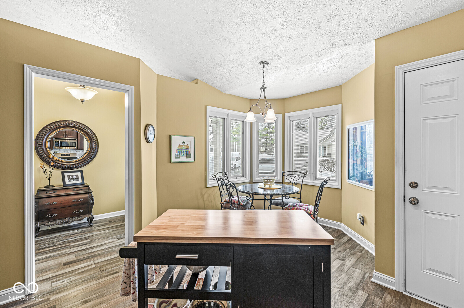 8139 River Bay Drive E