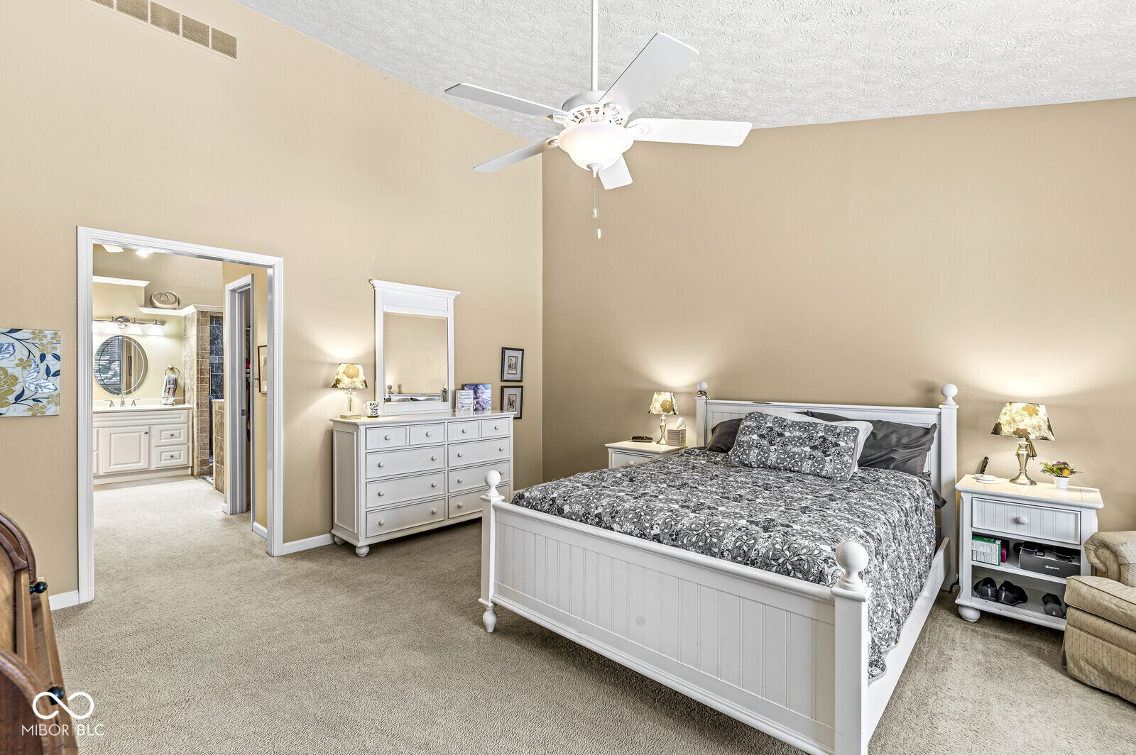 8139 River Bay Drive E