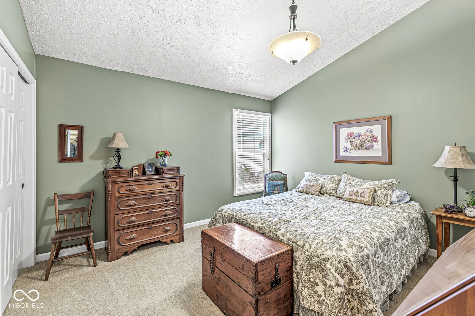 8139 River Bay Drive E