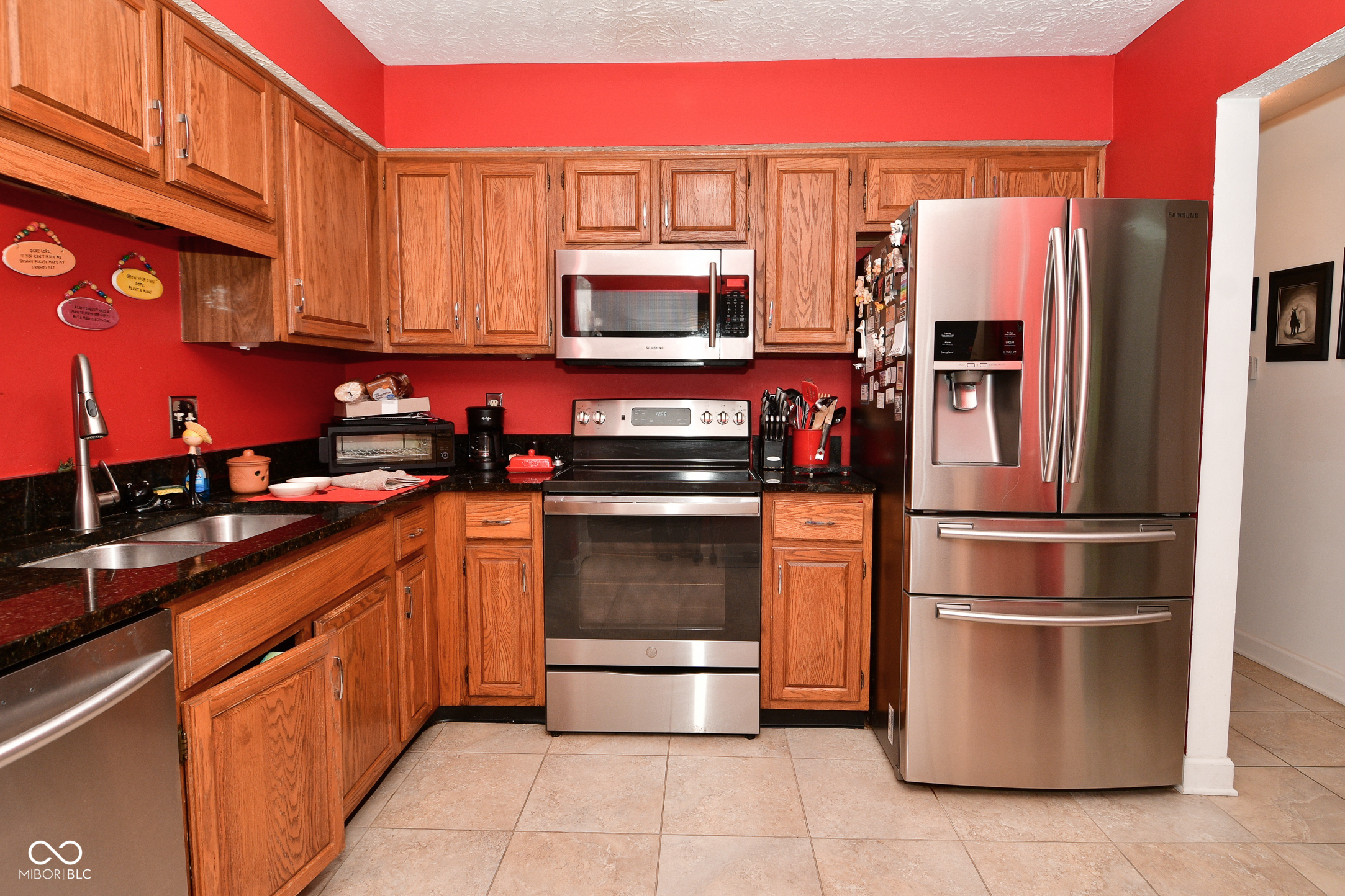 7614 Farm View Circle W