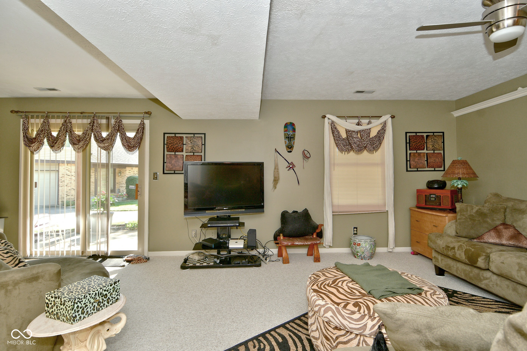 7614 Farm View Circle W