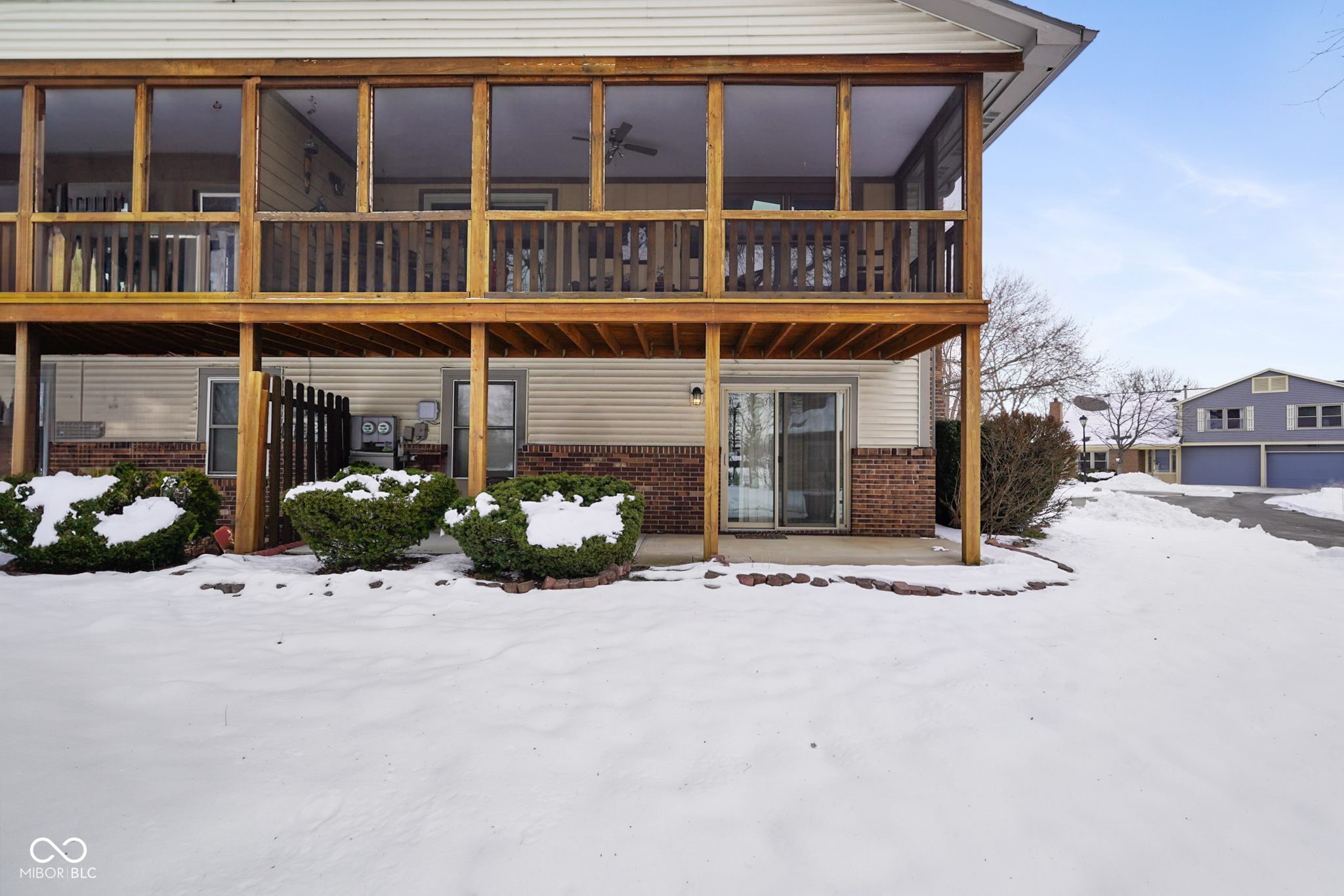 7614 Farm View Circle W